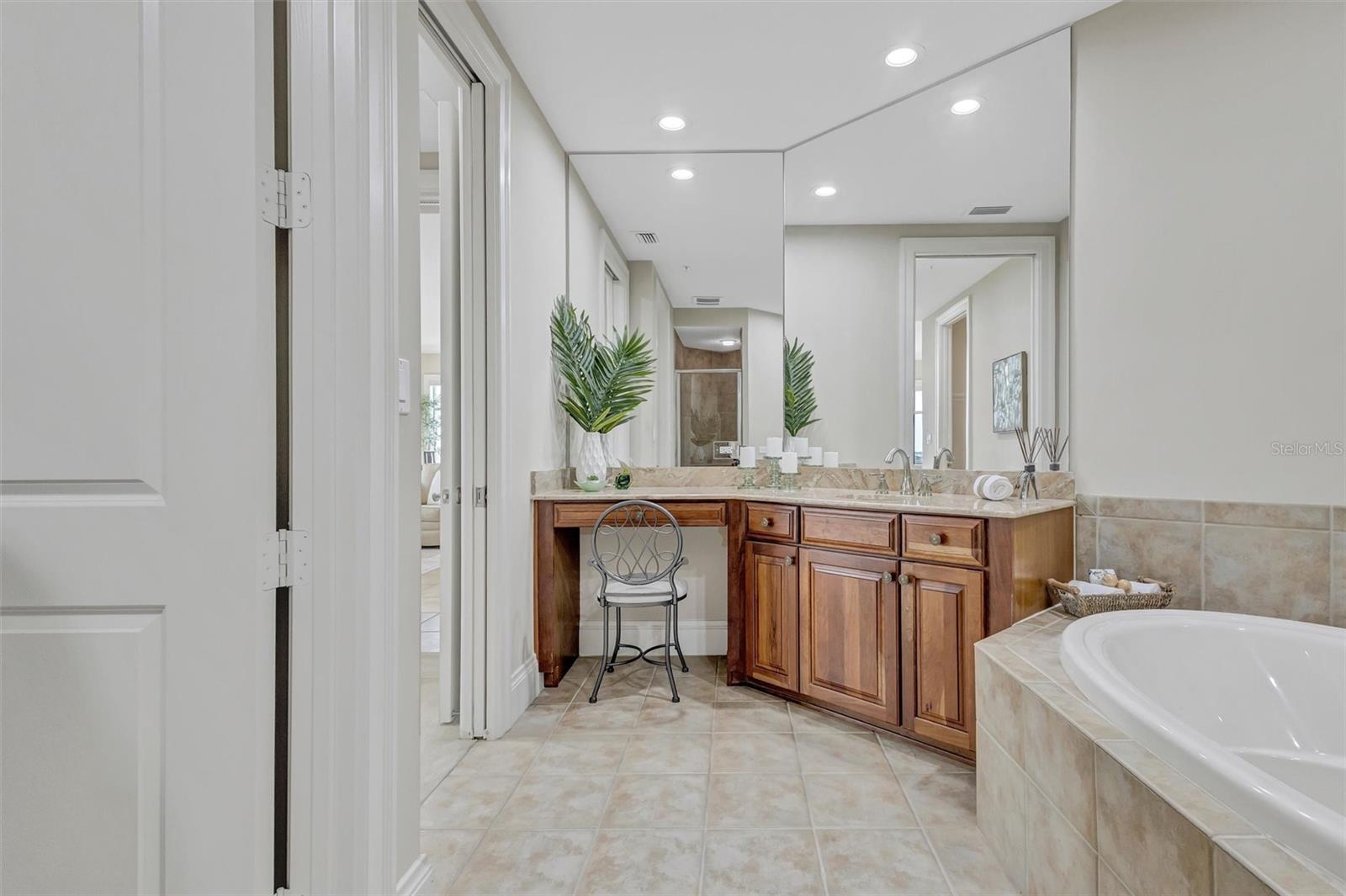 140 RIVIERA DUNES WAY #306 — photo 12
