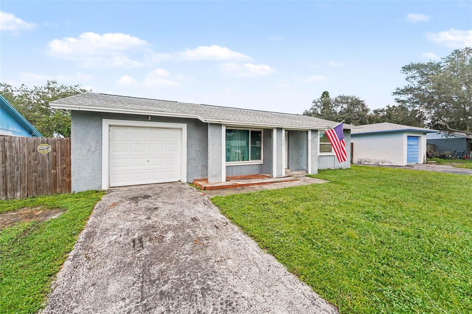 7991 ABERDEEN CIR — photo 27