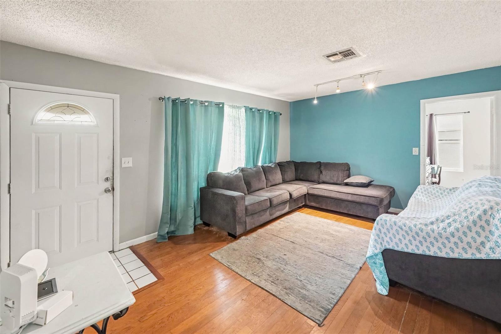 7991 ABERDEEN CIR — photo 6