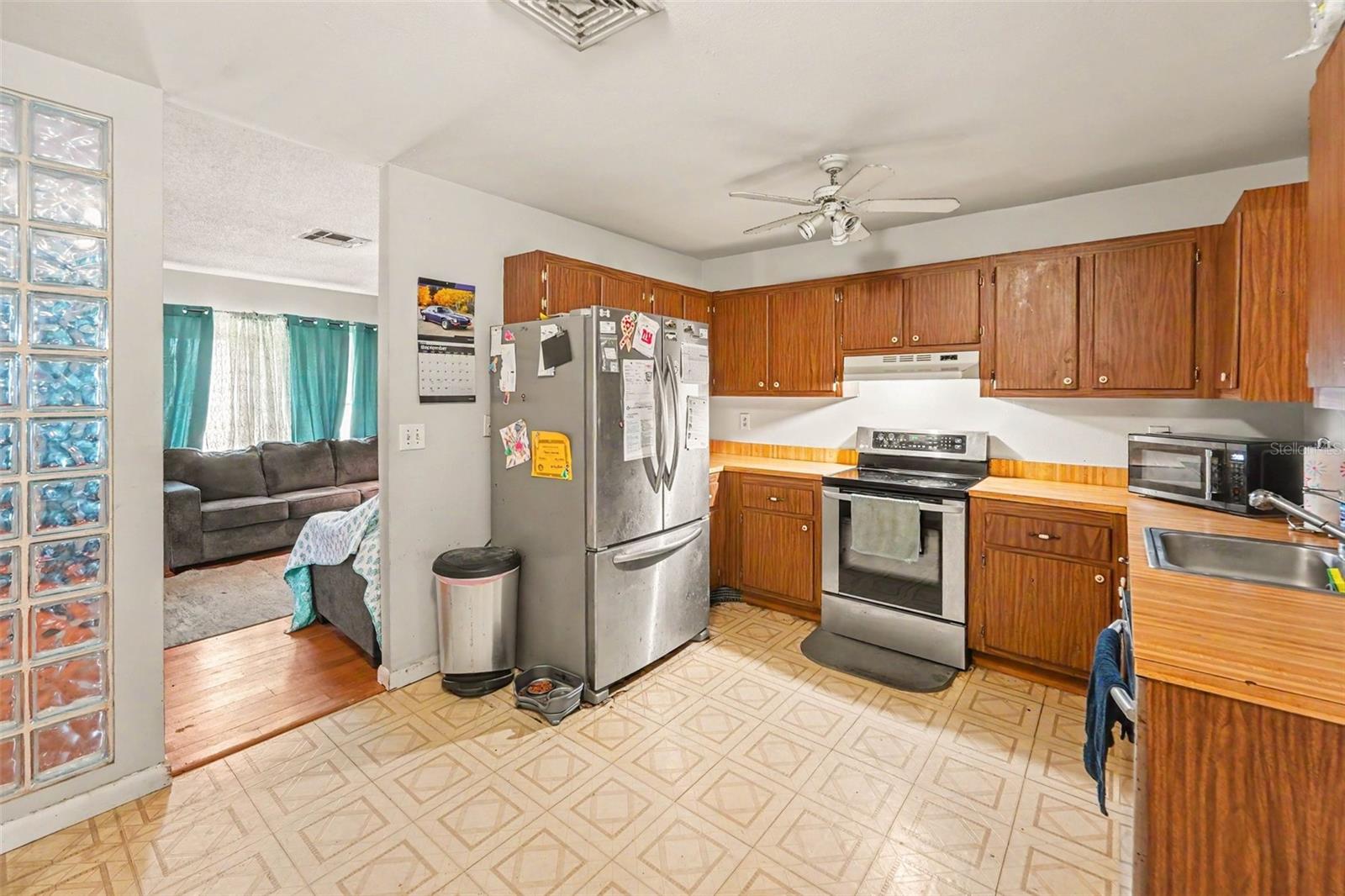 7991 ABERDEEN CIR — photo 4