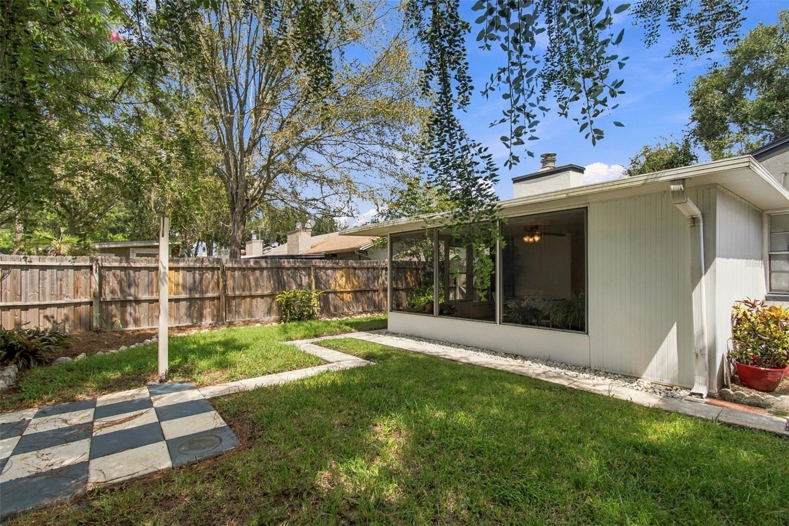 13020 LEVERINGTON ST — photo 32