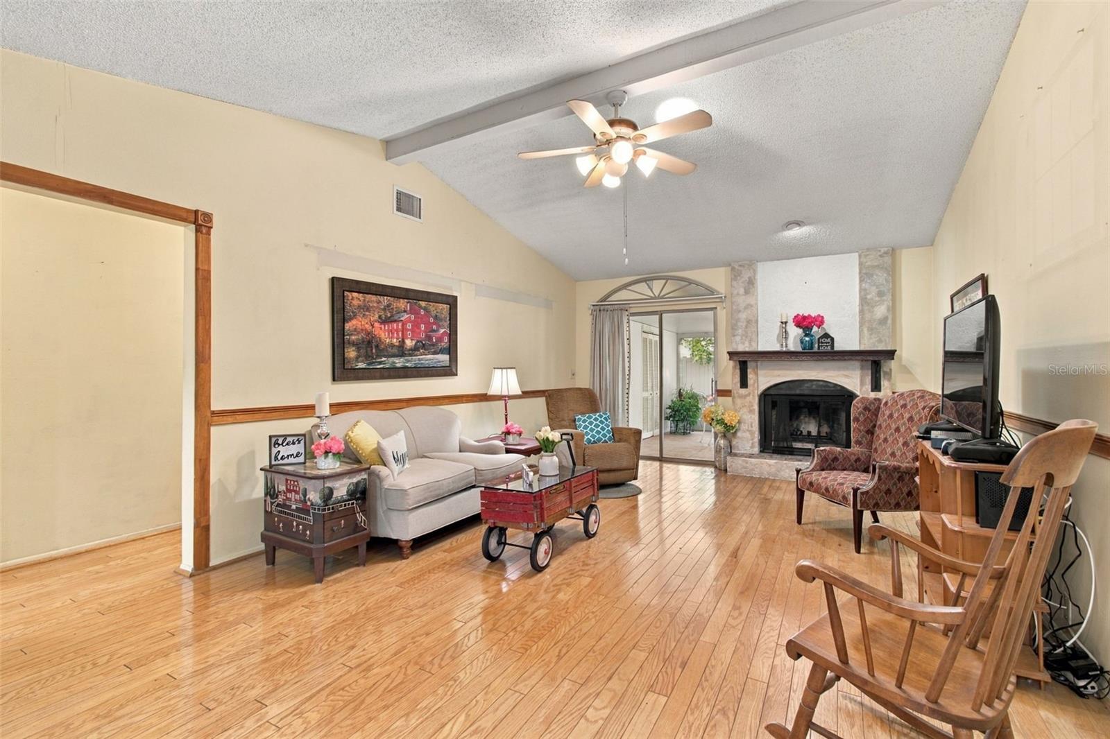 13020 LEVERINGTON ST — photo 11