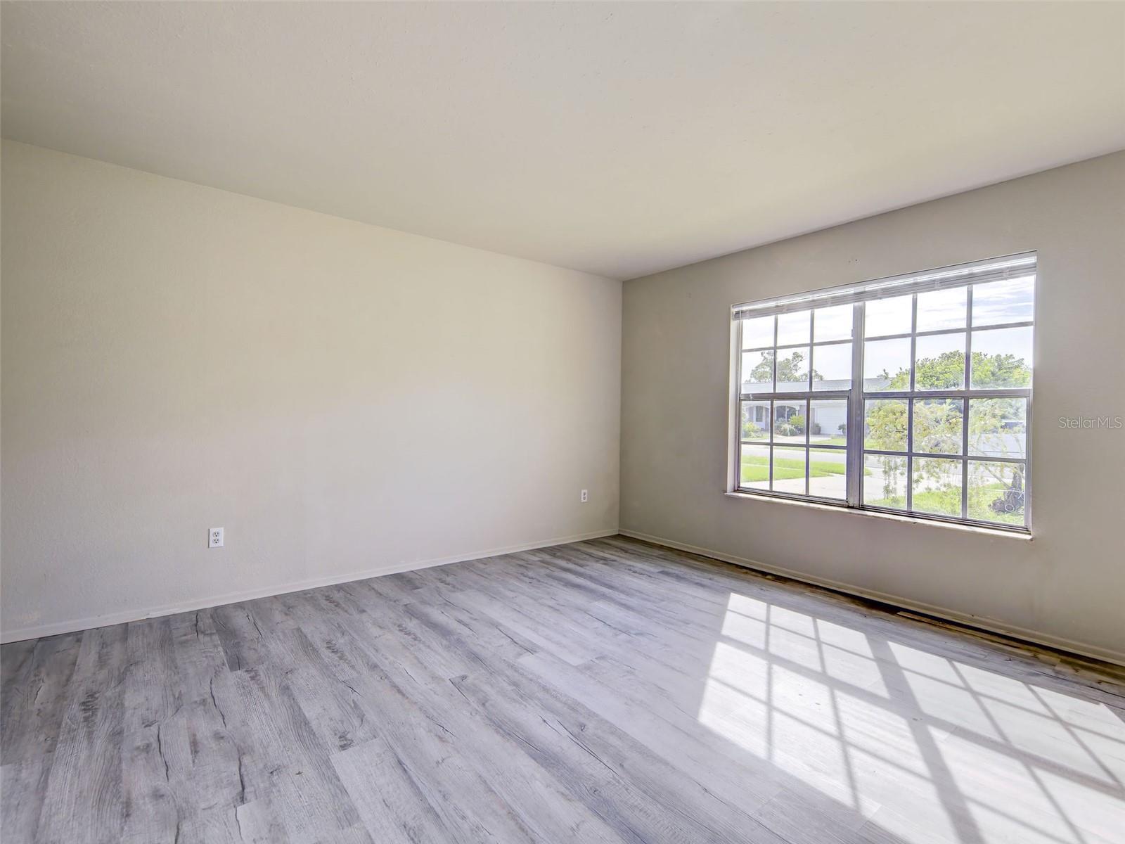 2635 SHENANDOAH ST — photo 9