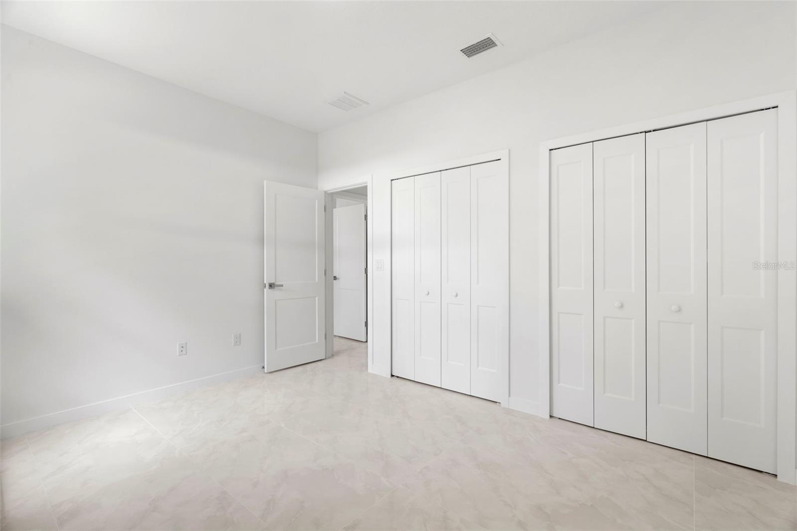 8522 N ASHLEY ST — photo 20