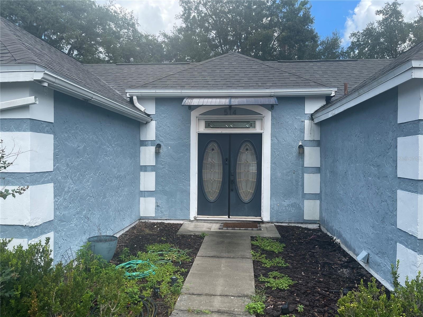514 SWEETLEAF DR — photo 3