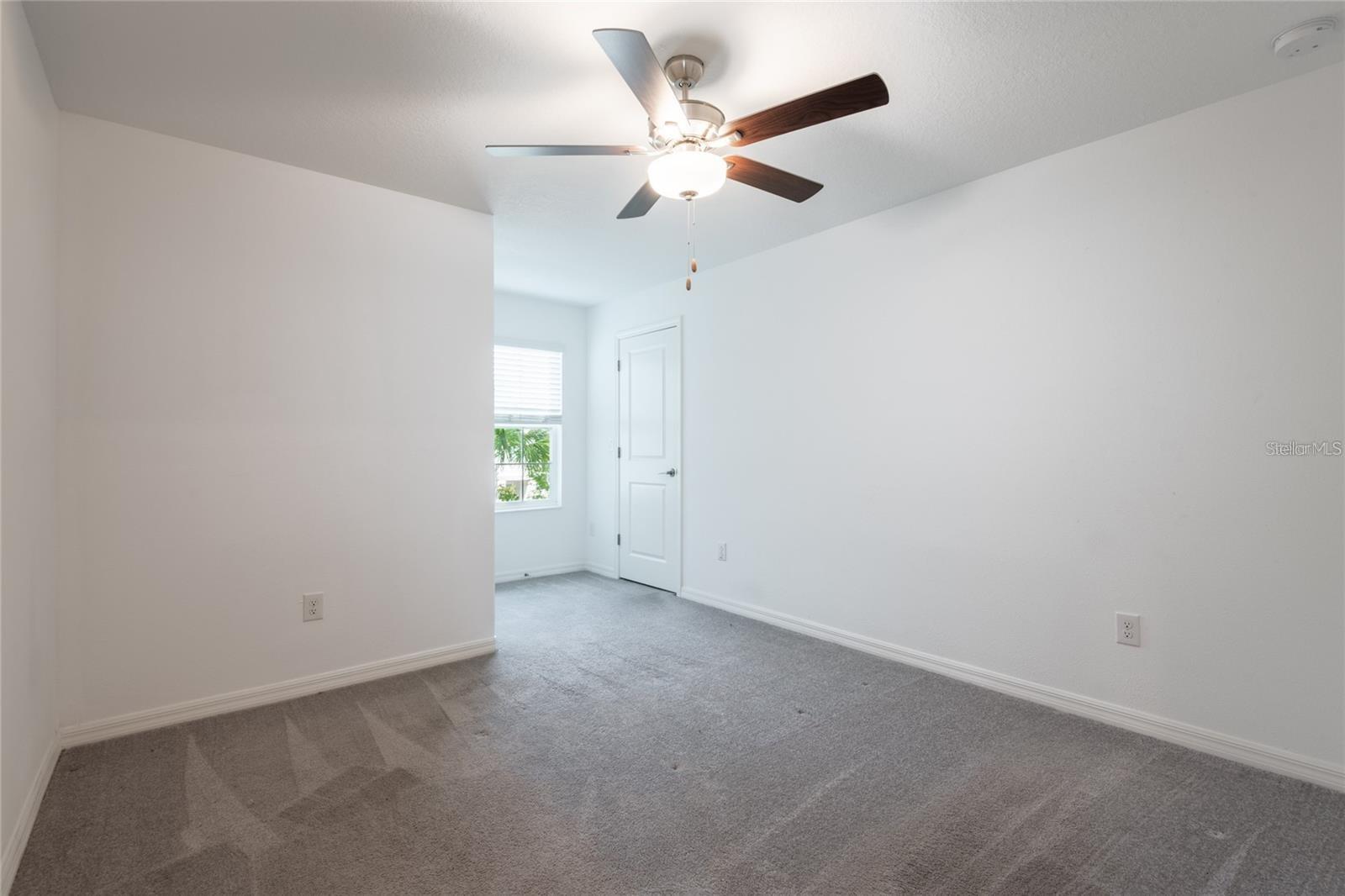 6262 SHINER ST — photo 26