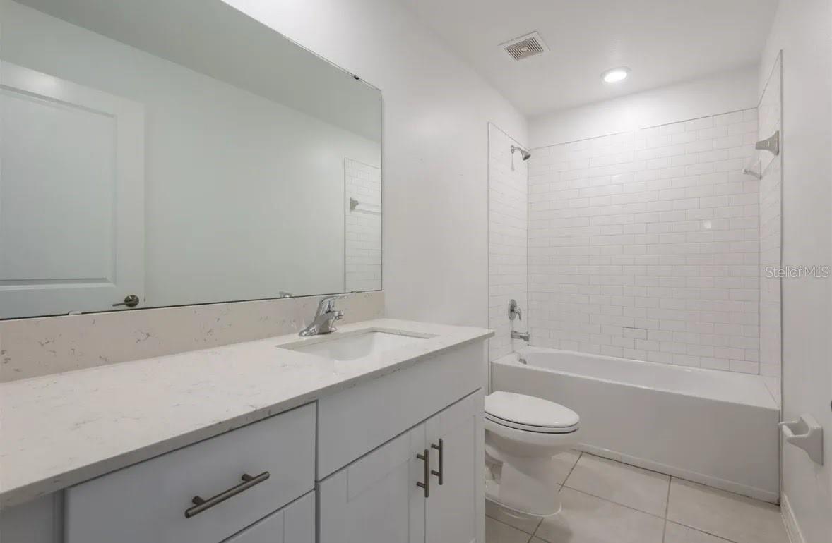 6262 SHINER ST — photo 27