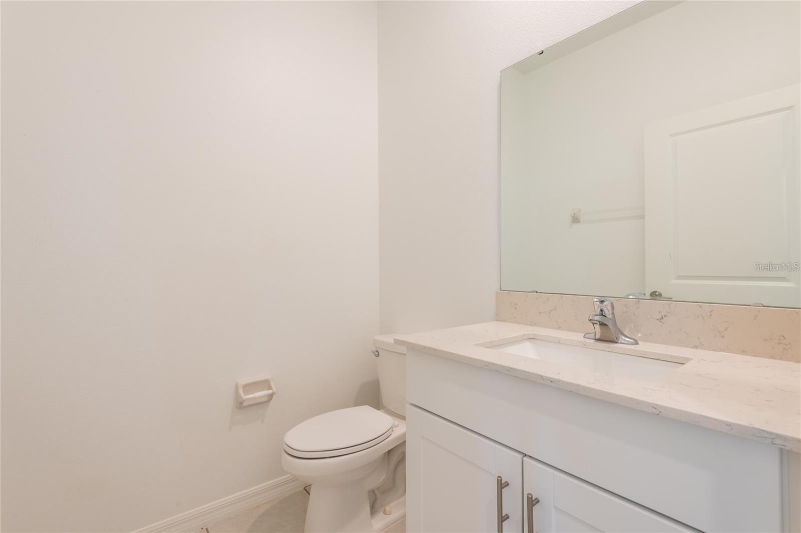 6262 SHINER ST — photo 16