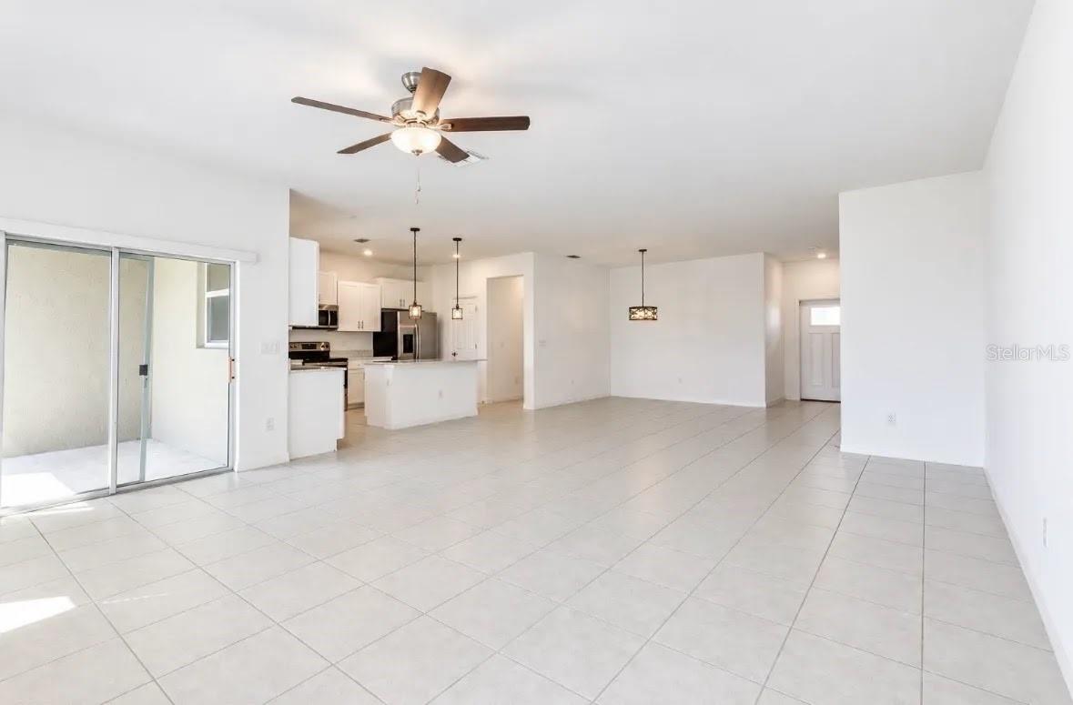 6262 SHINER ST — photo 11