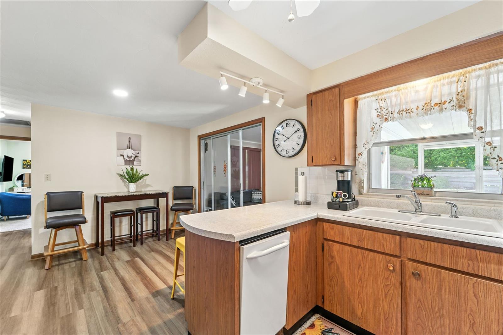 5914 WILSON DR — photo 9