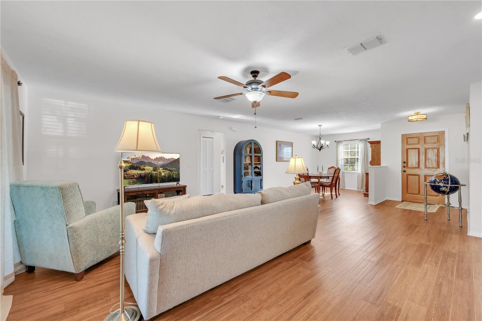 7801 ALAFIA DR — photo 3