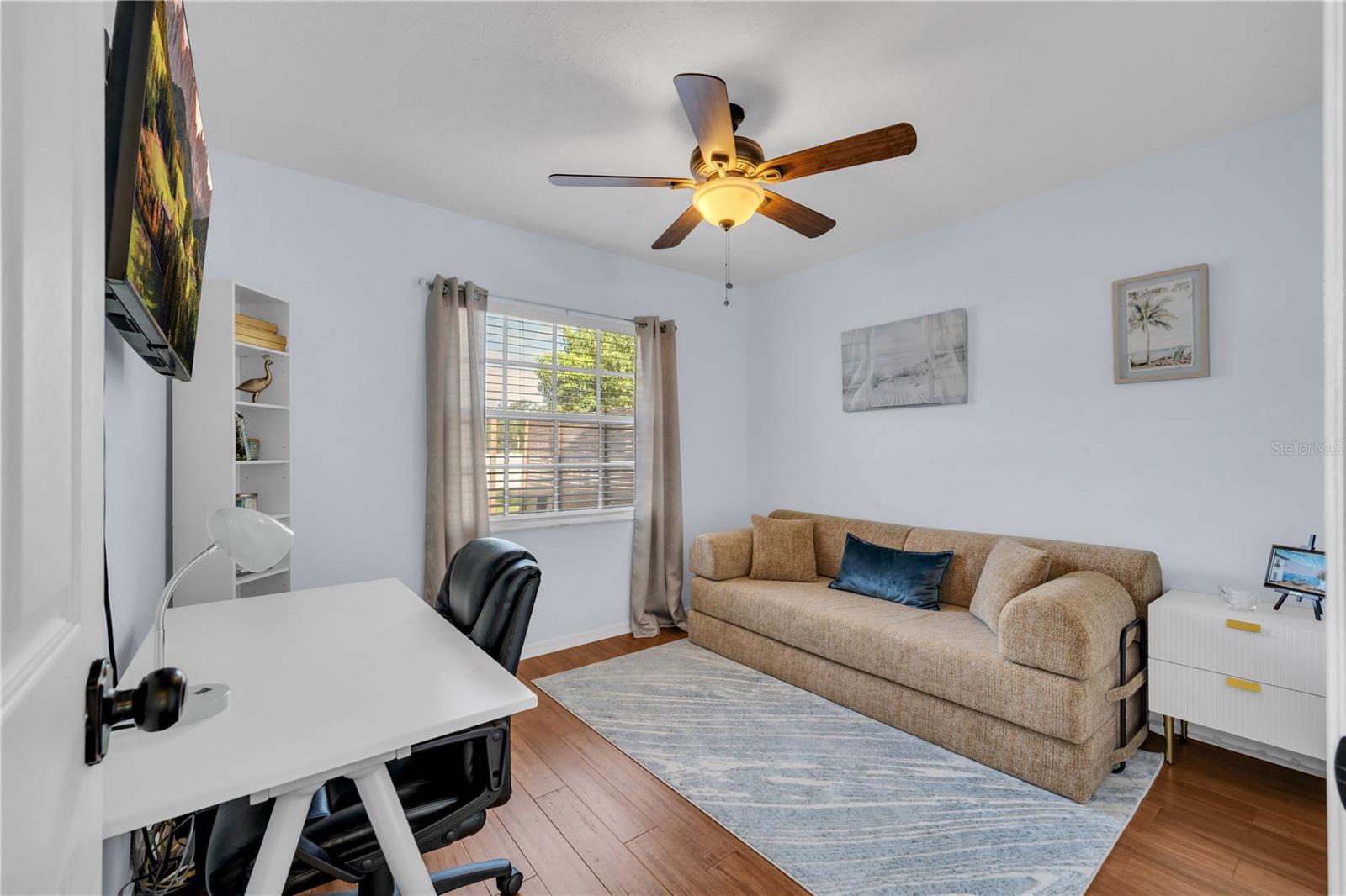 7801 ALAFIA DR — photo 21