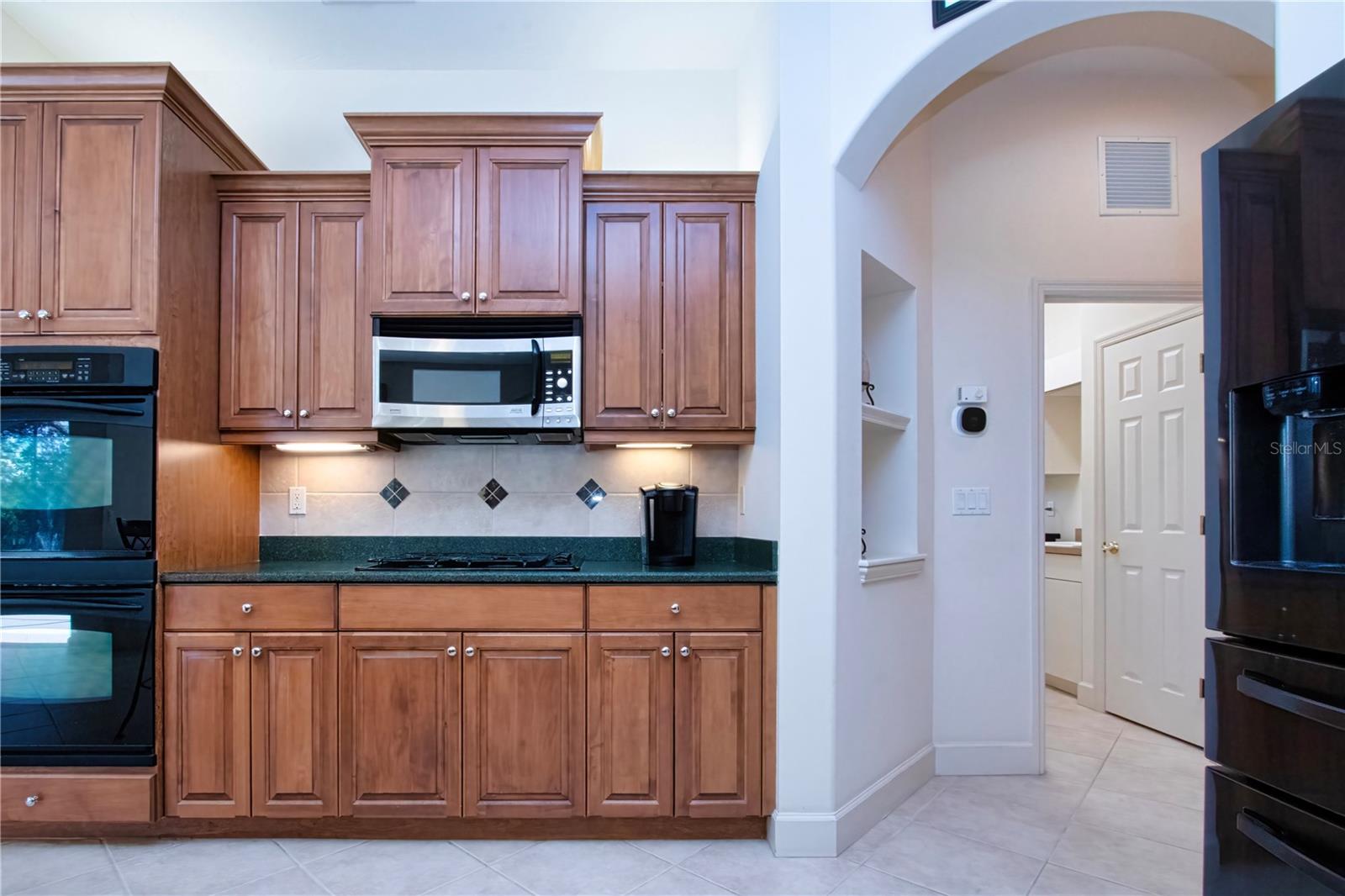 3716 EAGLE HAMMOCK DR — photo 30