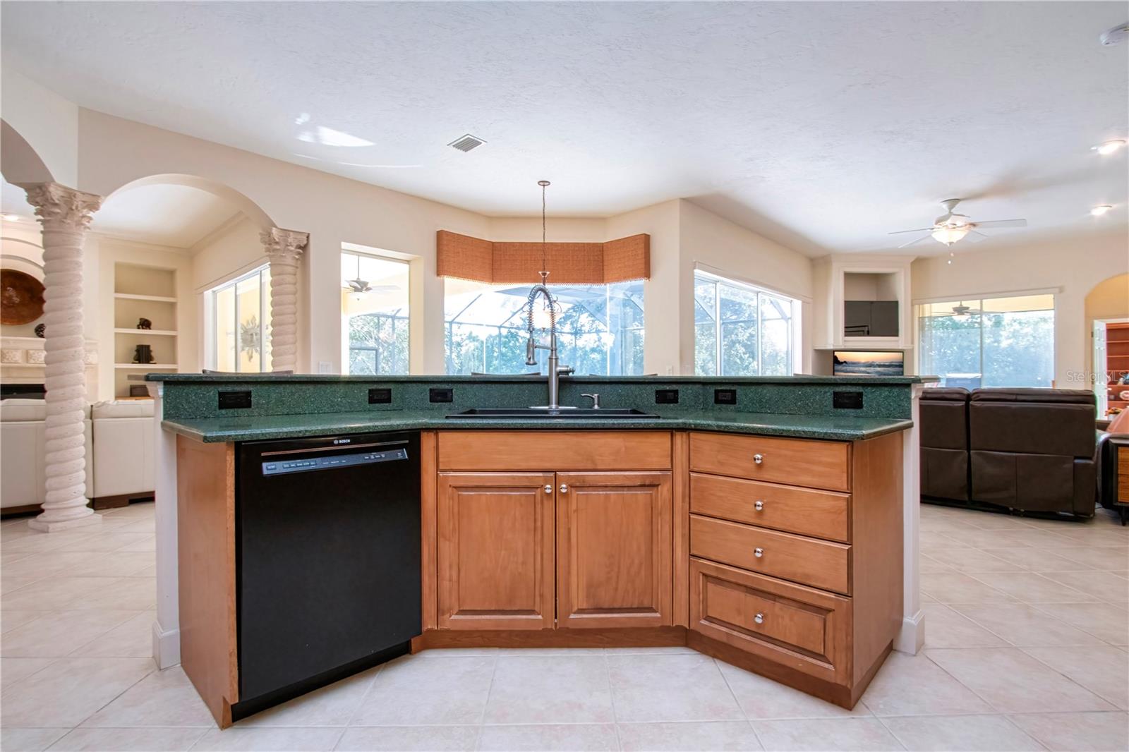 3716 EAGLE HAMMOCK DR — photo 25