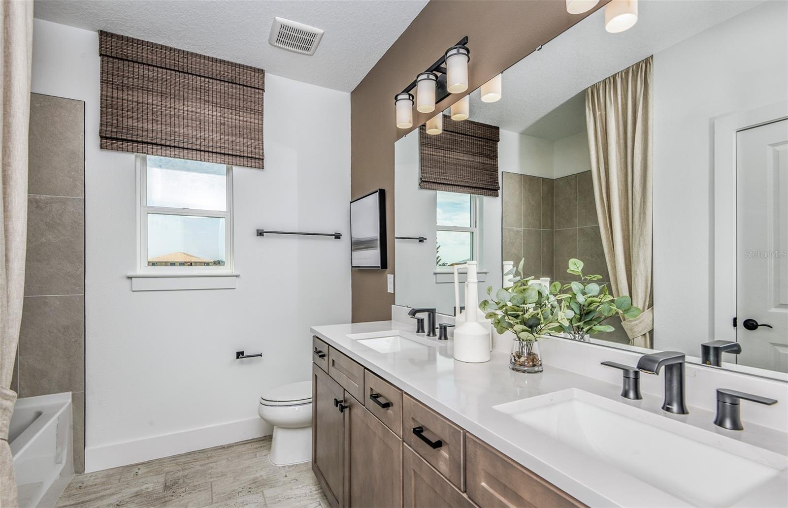 9813 AUTUMN RIDGE AVE — photo 21
