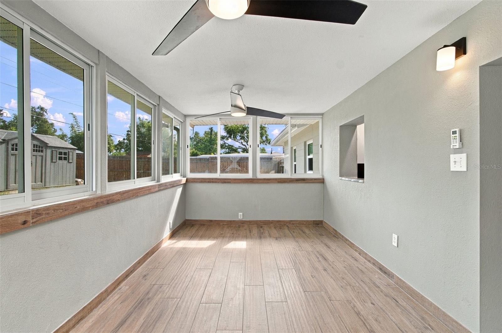2315 AMHERST AVE — photo 11