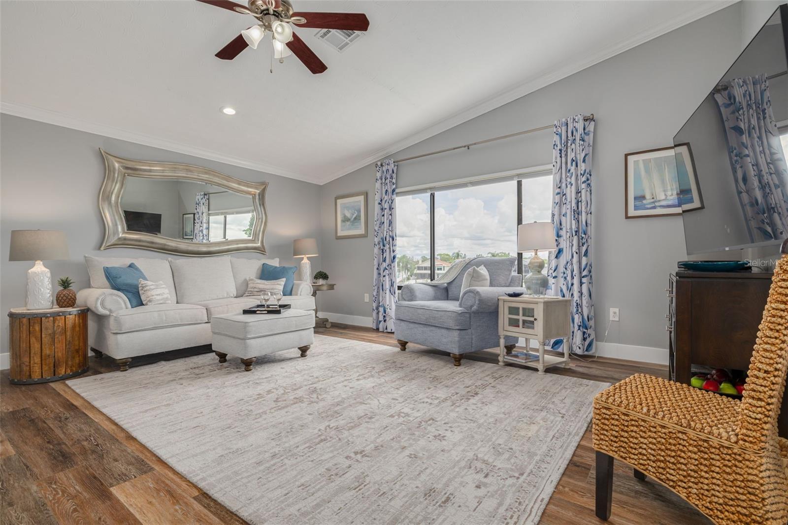 6206 BAYSIDE DR — photo 17