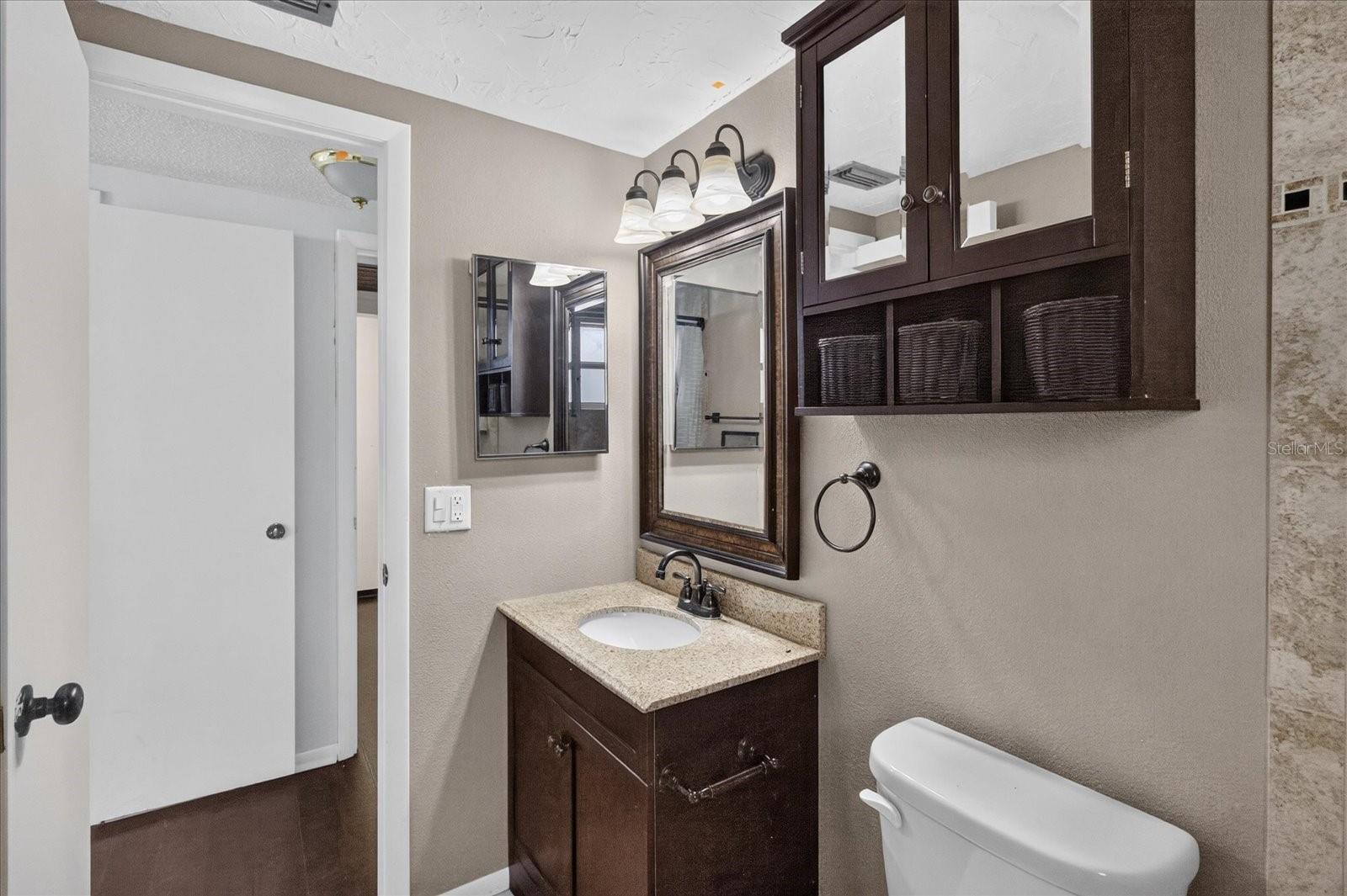 2217 HARRISON DR — photo 49