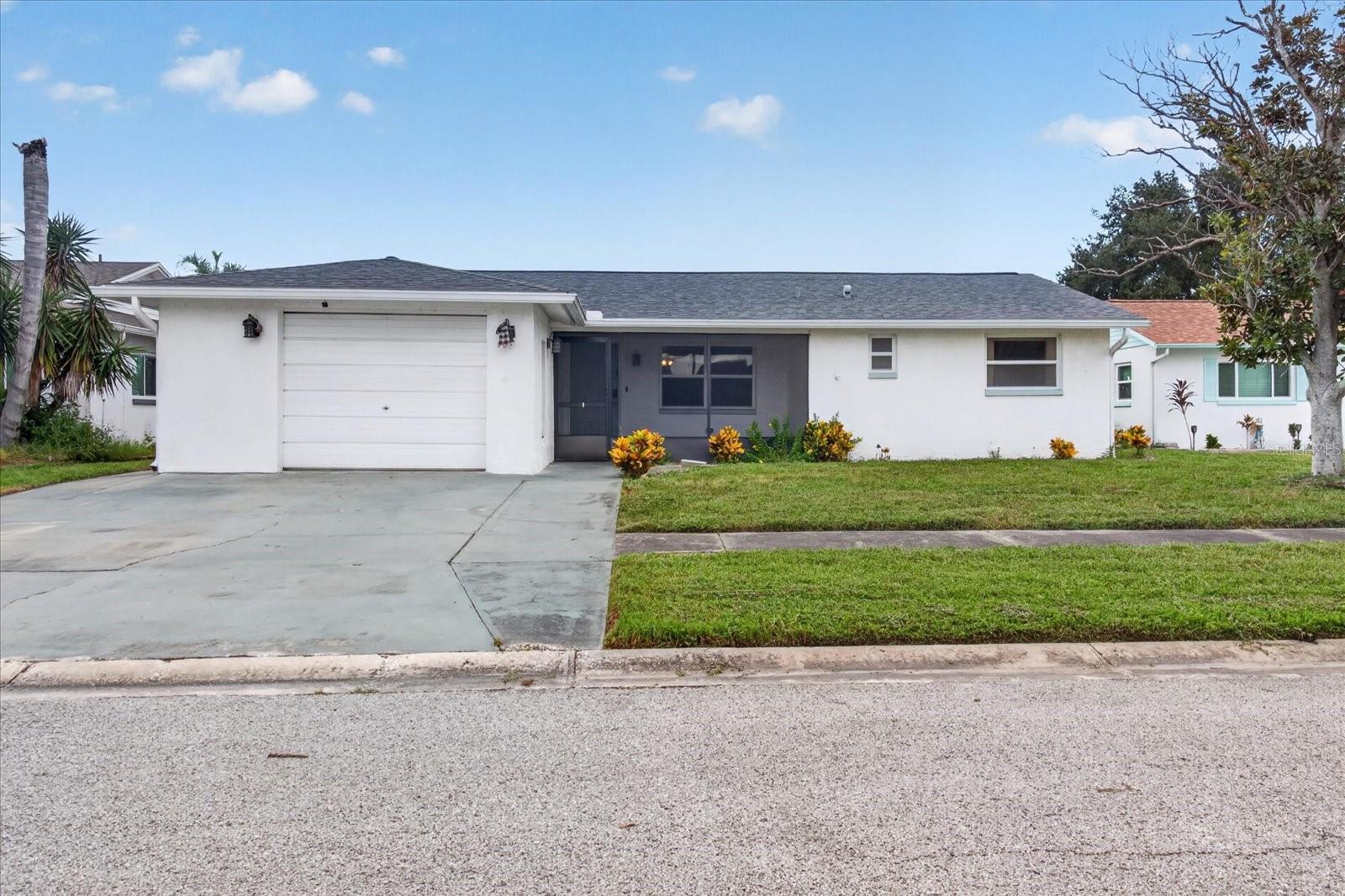 2217 HARRISON DR — photo 9