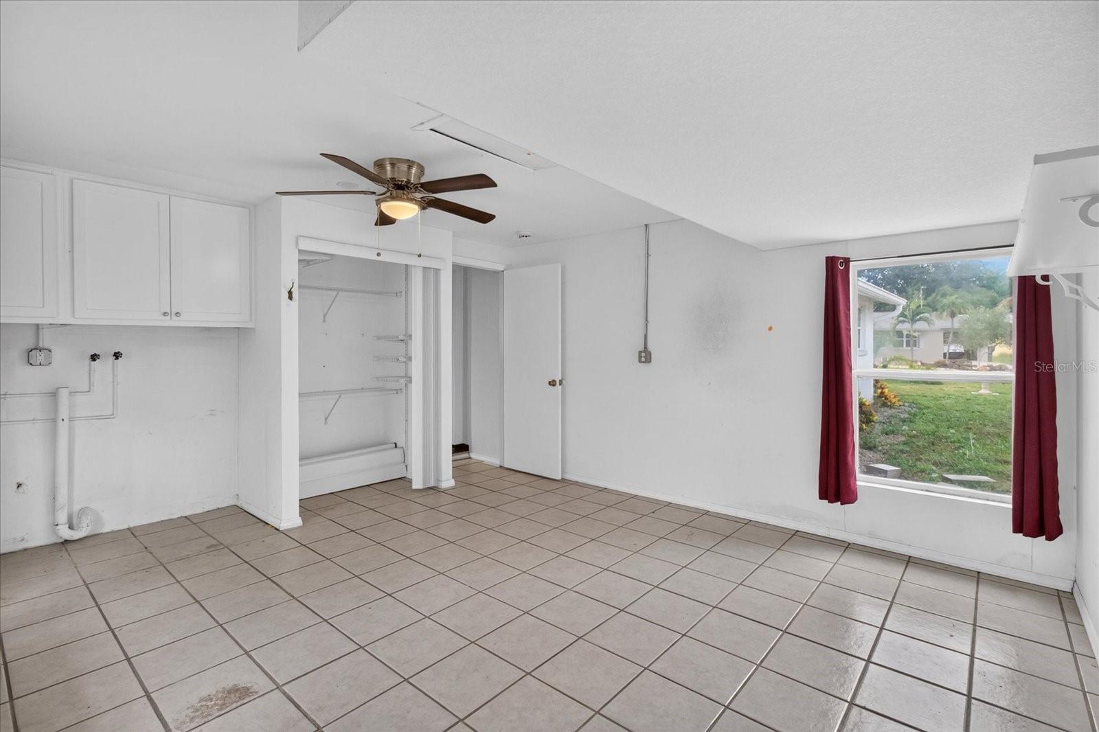 2217 HARRISON DR — photo 41