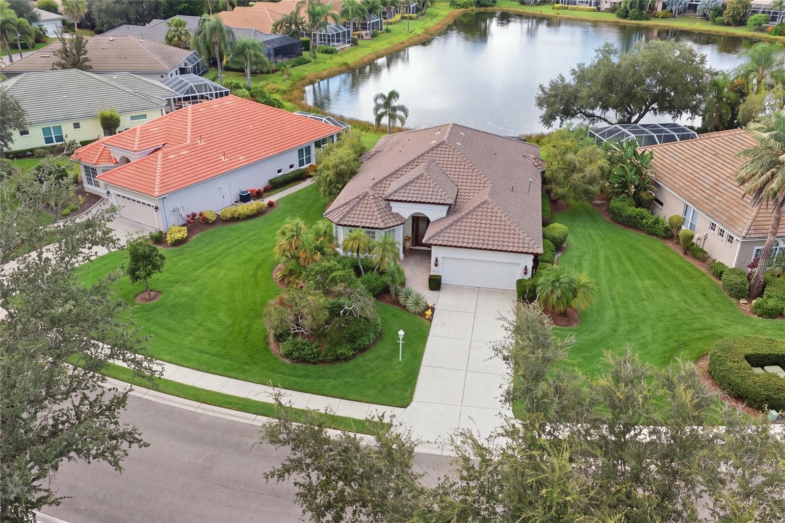 7029 LENNOX PL — photo 2