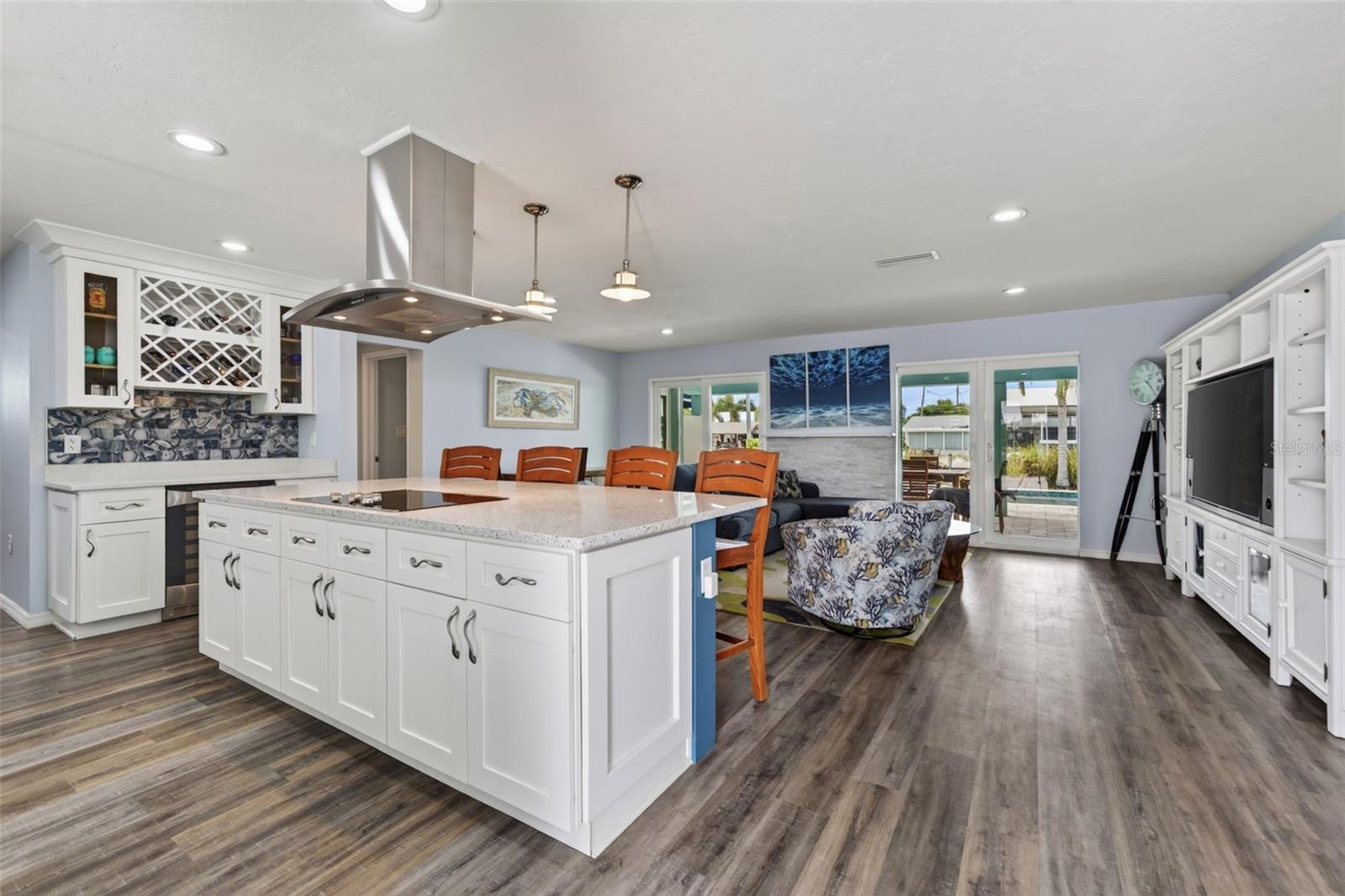 3708 ROYAL PALM DR — photo 8