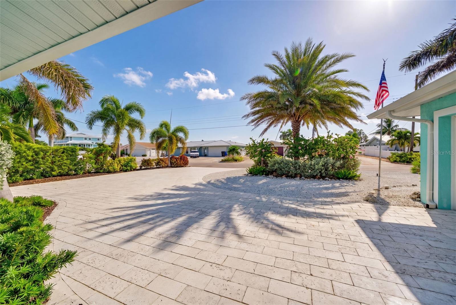 3708 ROYAL PALM DR — photo 7