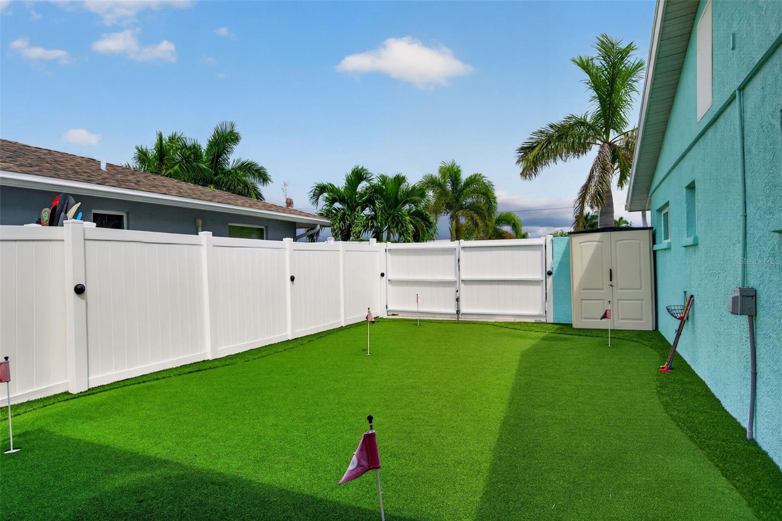 3708 ROYAL PALM DR — photo 47
