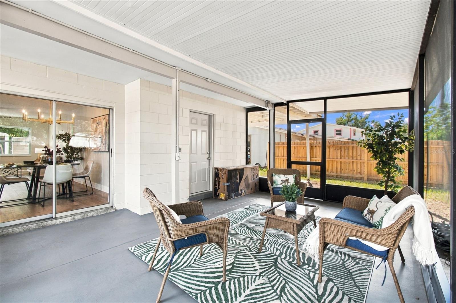 10506 ALAMBRA AVE — photo 19