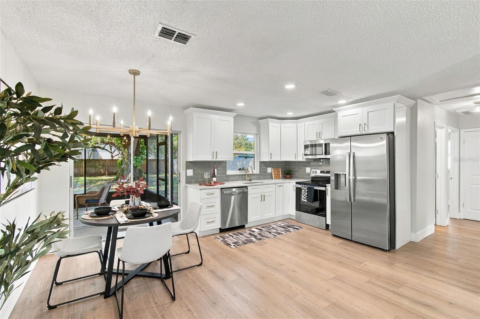 10506 ALAMBRA AVE — photo 7