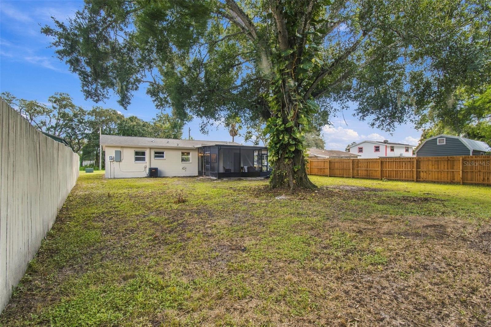 10506 ALAMBRA AVE — photo 21
