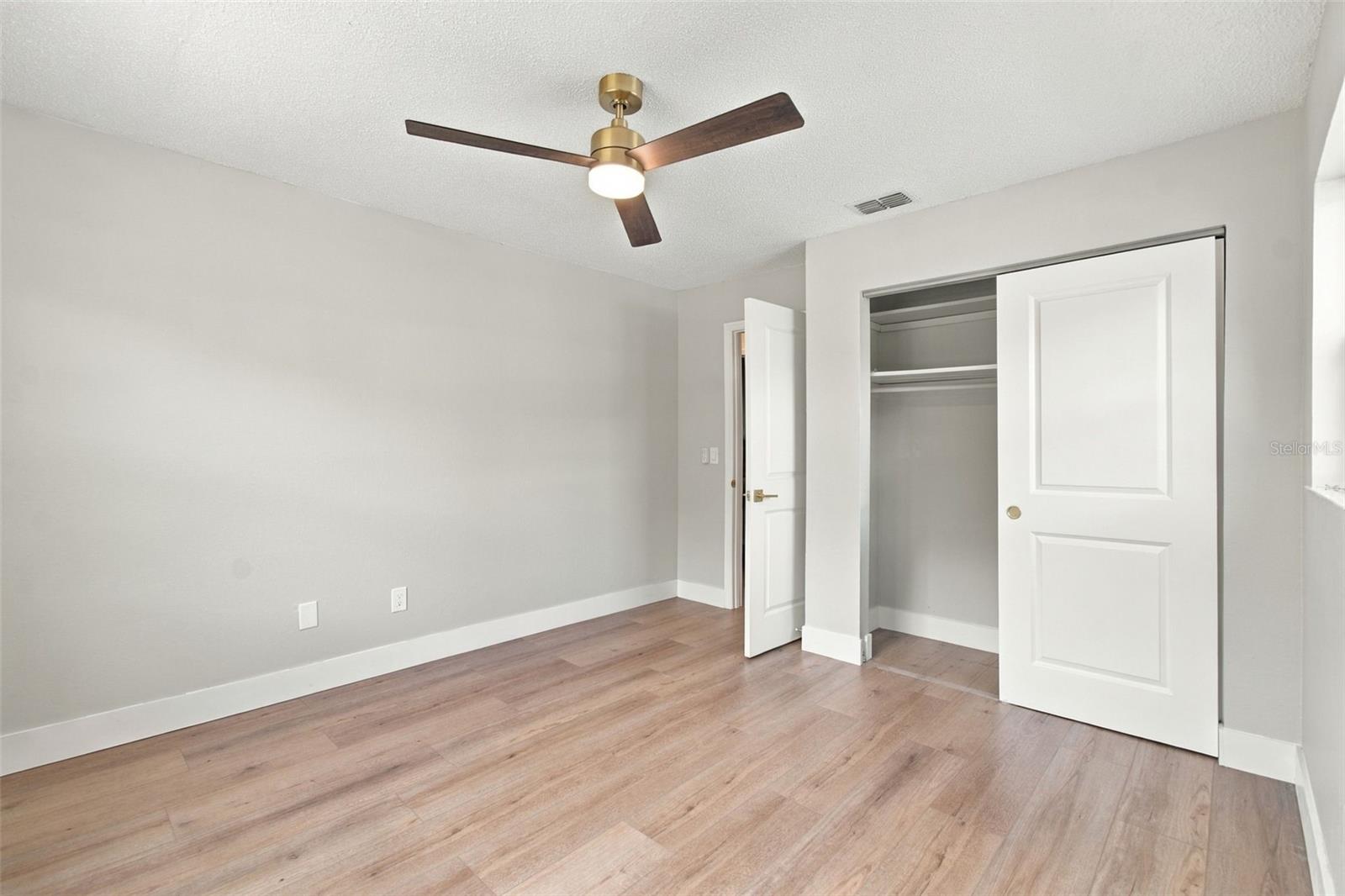 10506 ALAMBRA AVE — photo 16