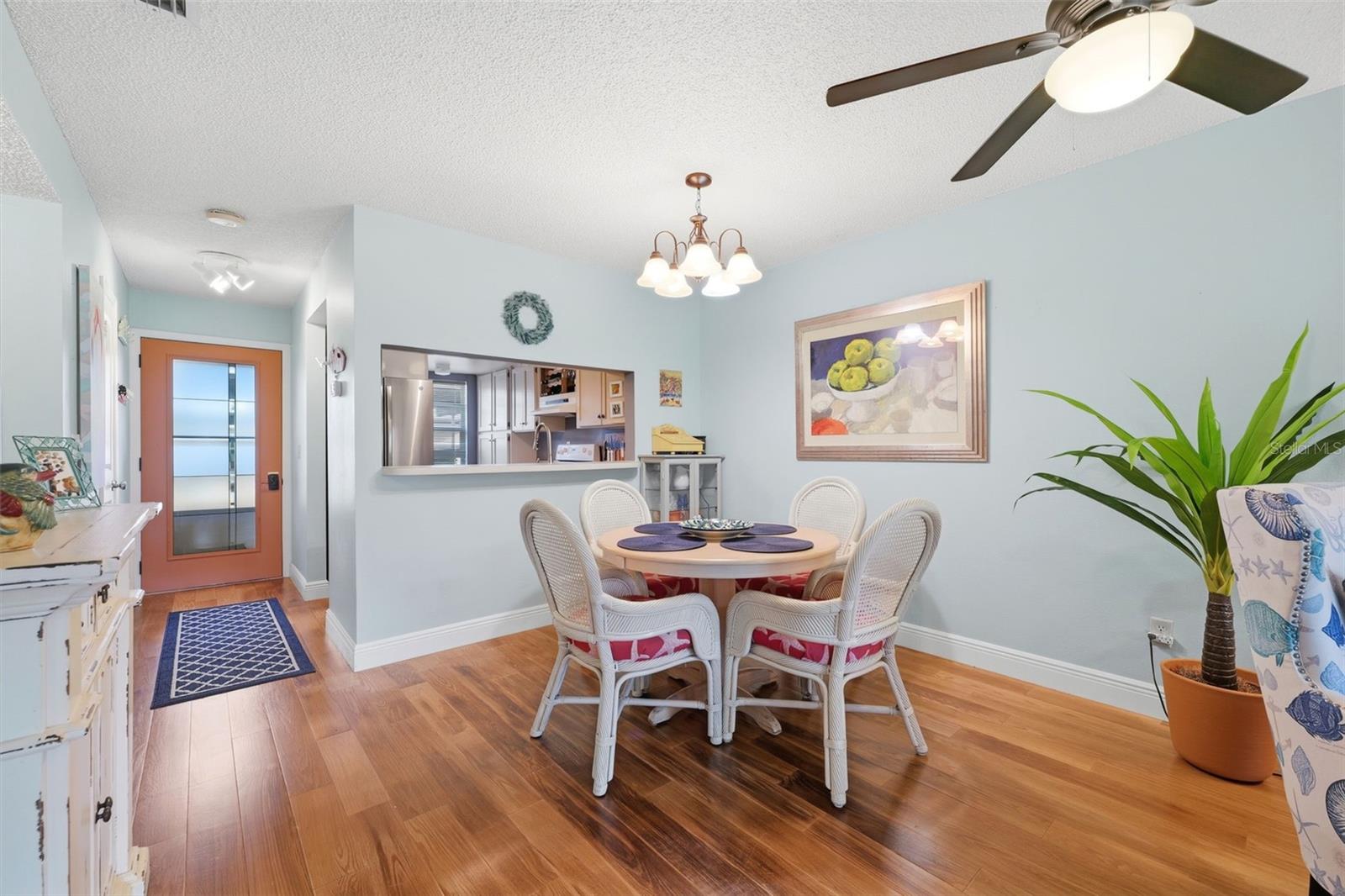3721 TEESIDE DR — photo 10