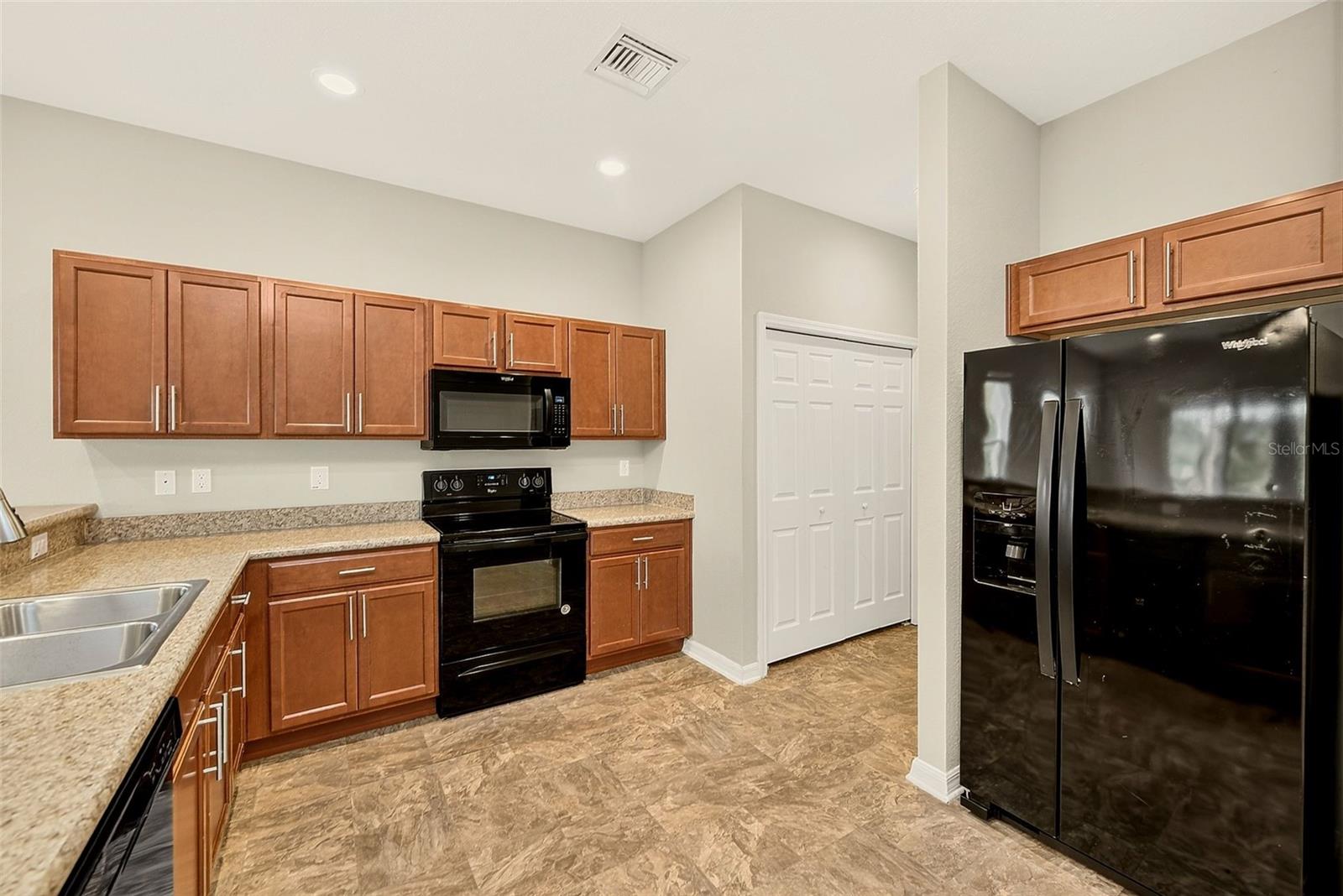 4721 VIGNETTE WAY — photo 8