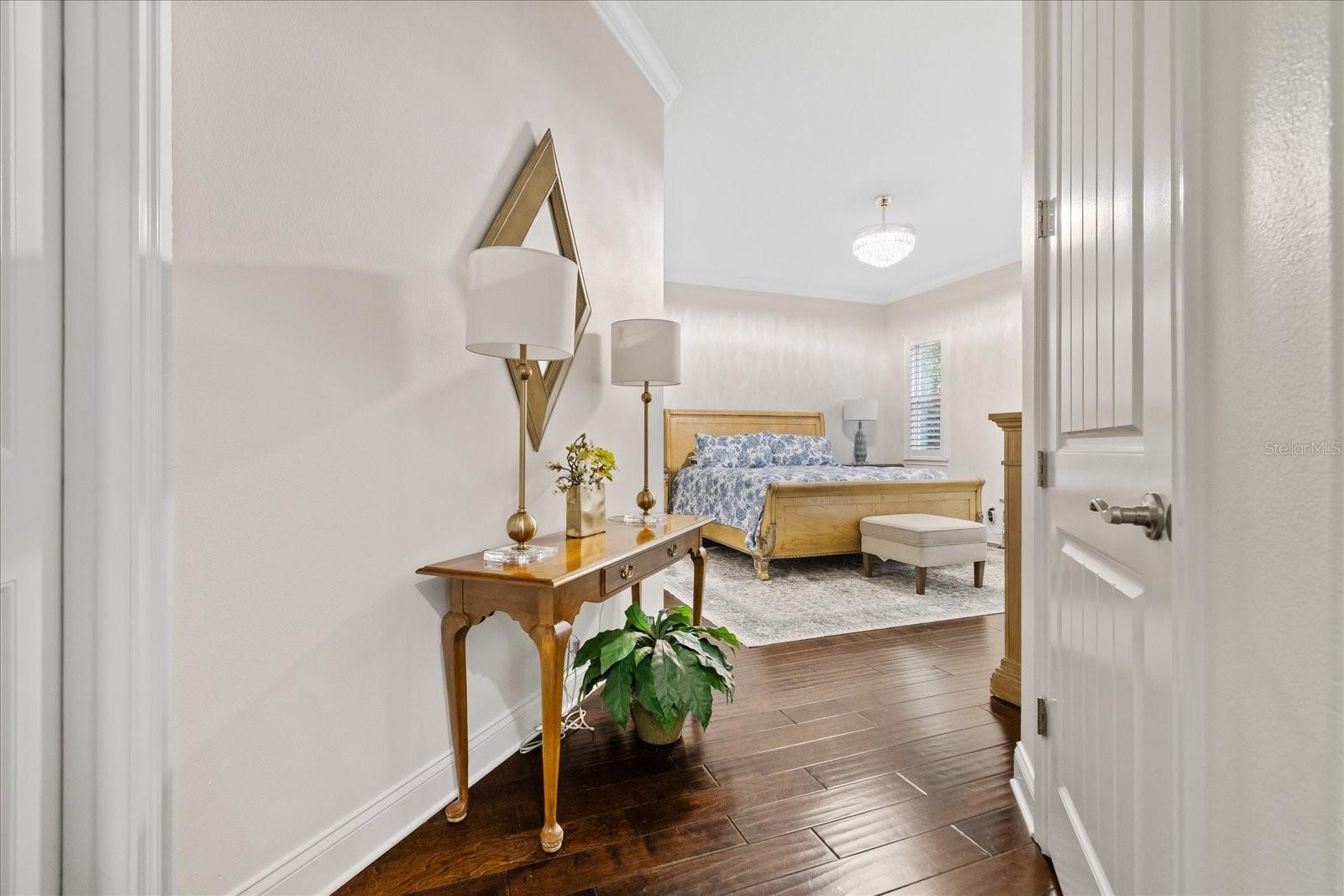 2712 W GRAY ST — photo 22