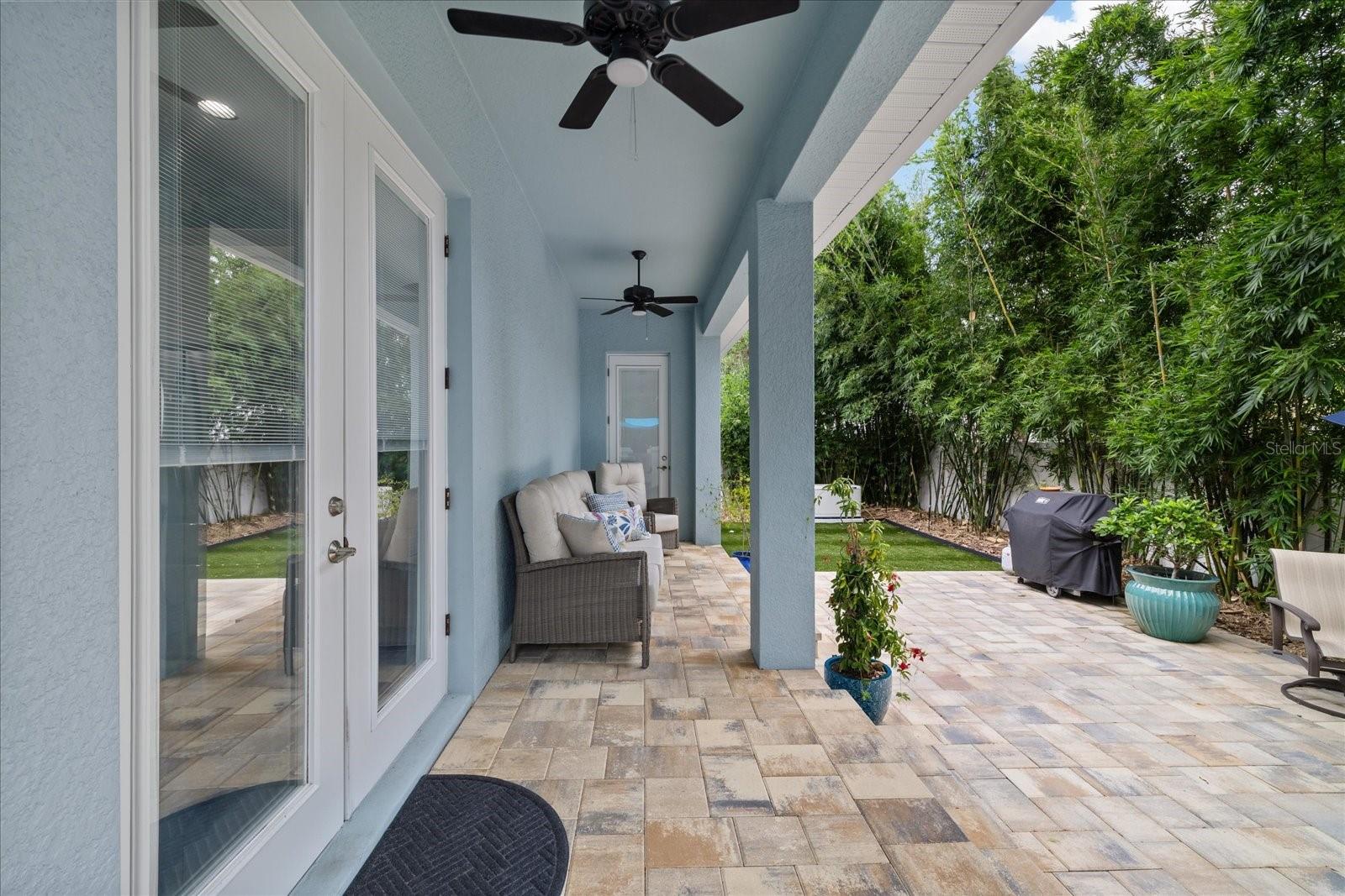 2712 W GRAY ST — photo 47