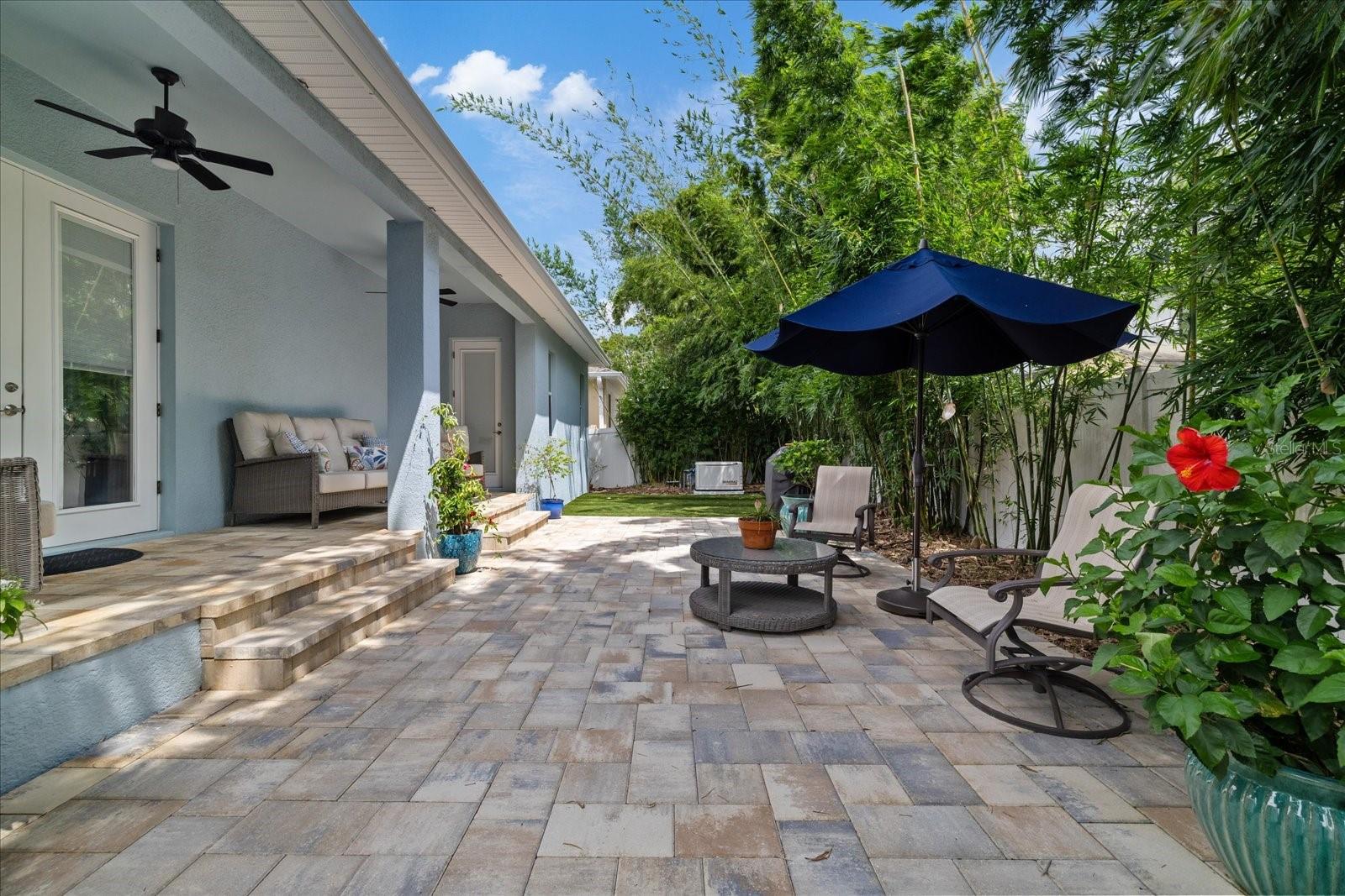 2712 W GRAY ST — photo 43