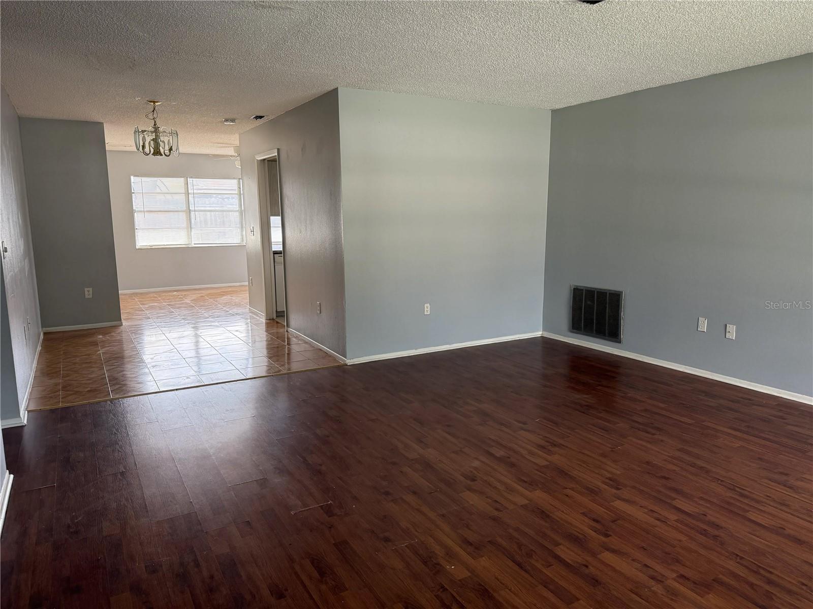 5048 LILLILEA LN — photo 2