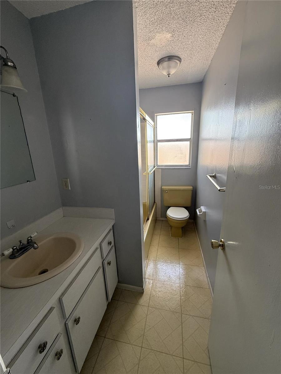 5048 LILLILEA LN — photo 9