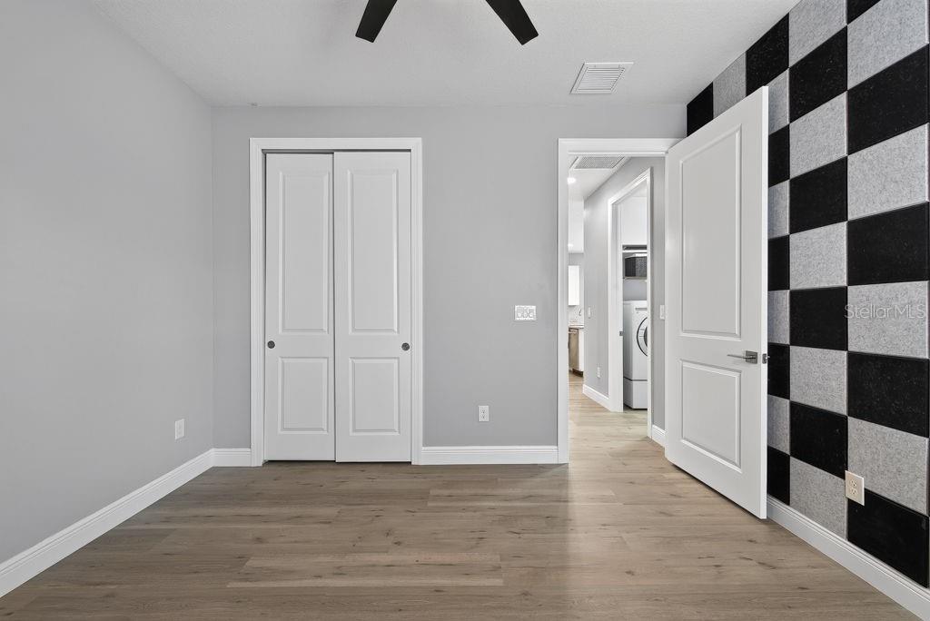7508 S SWOOPE ST — photo 36