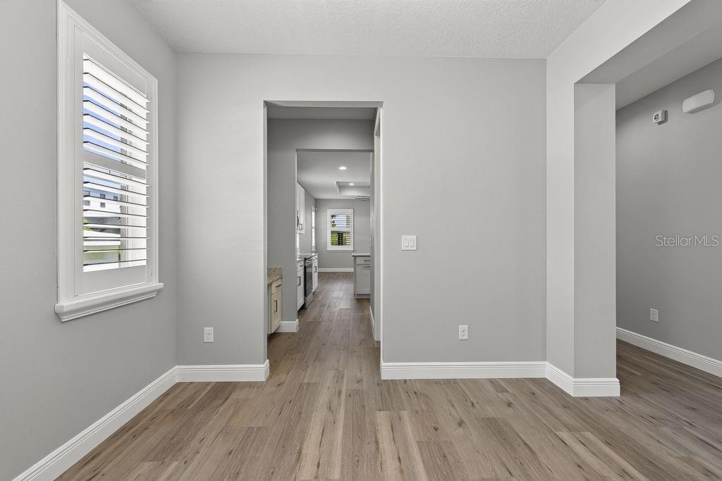 7508 S SWOOPE ST — photo 21