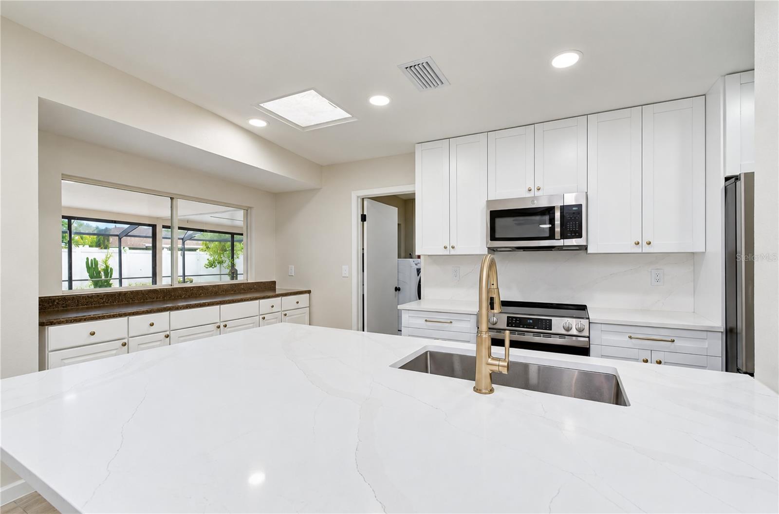 8013 W ELM ST — photo 13