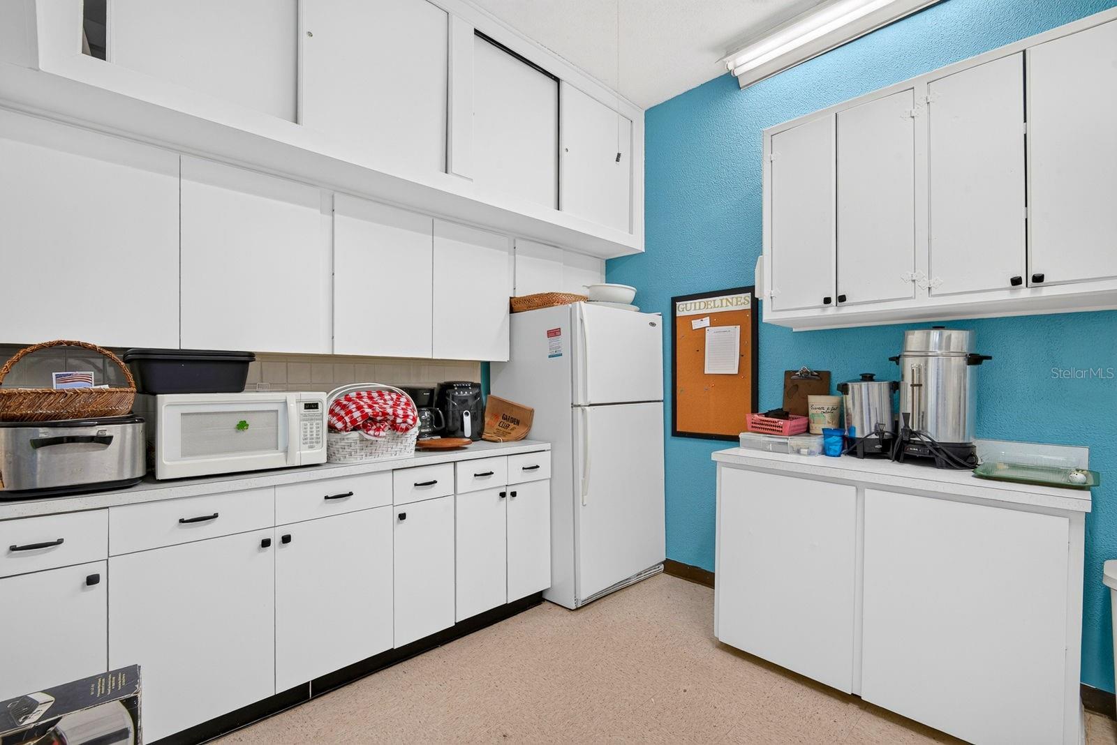5853 PALM LN #B7 — photo 29