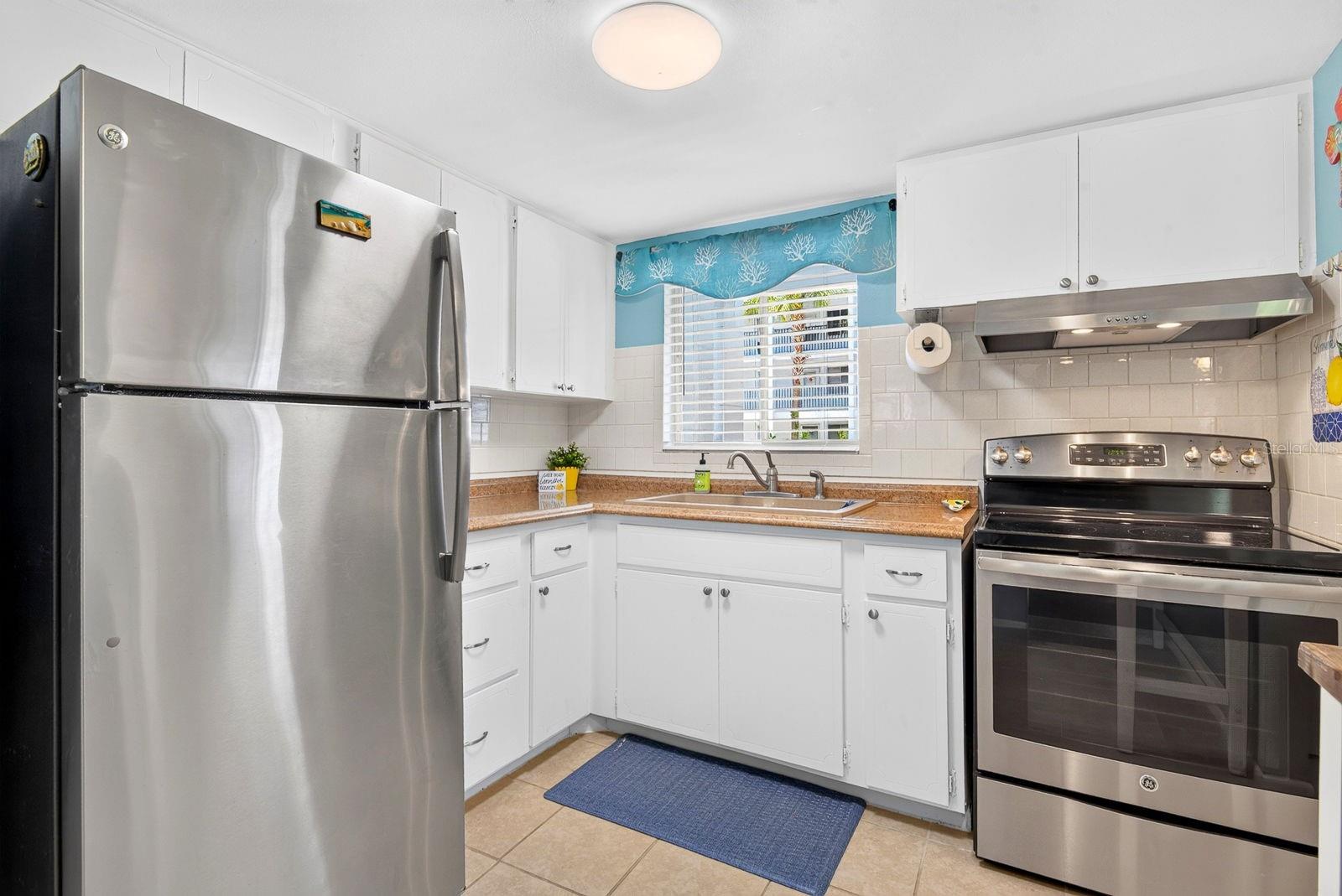 5853 PALM LN #B7 — photo 14