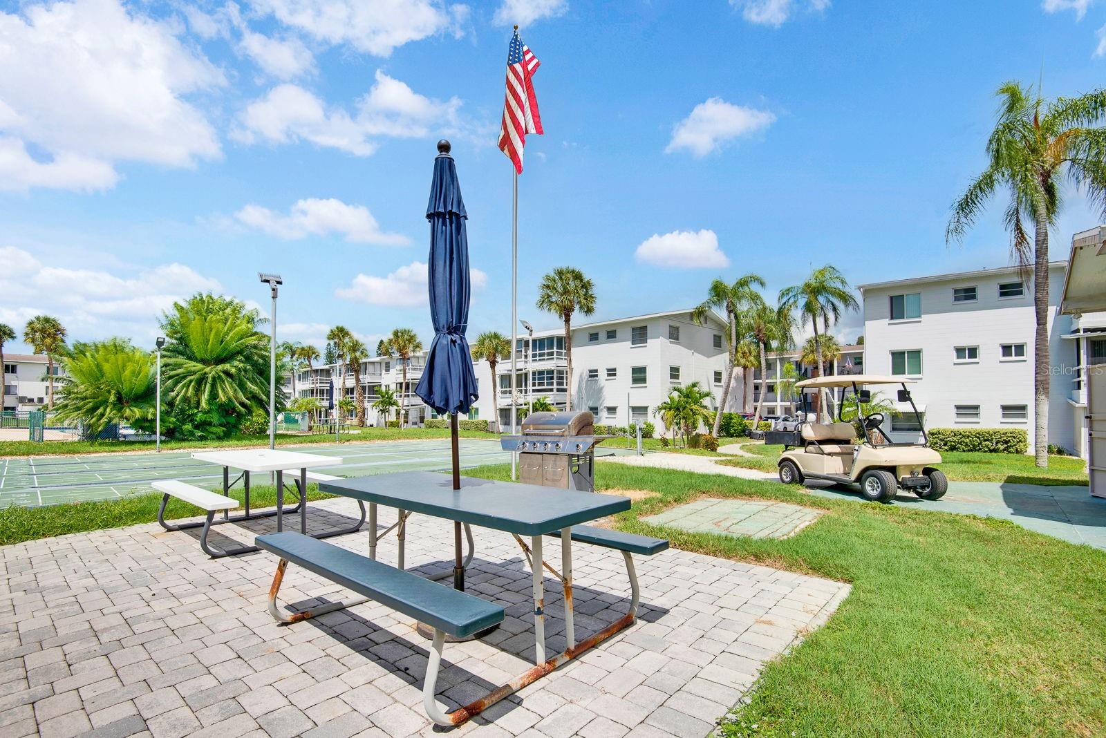 5853 PALM LN #B7 — photo 24