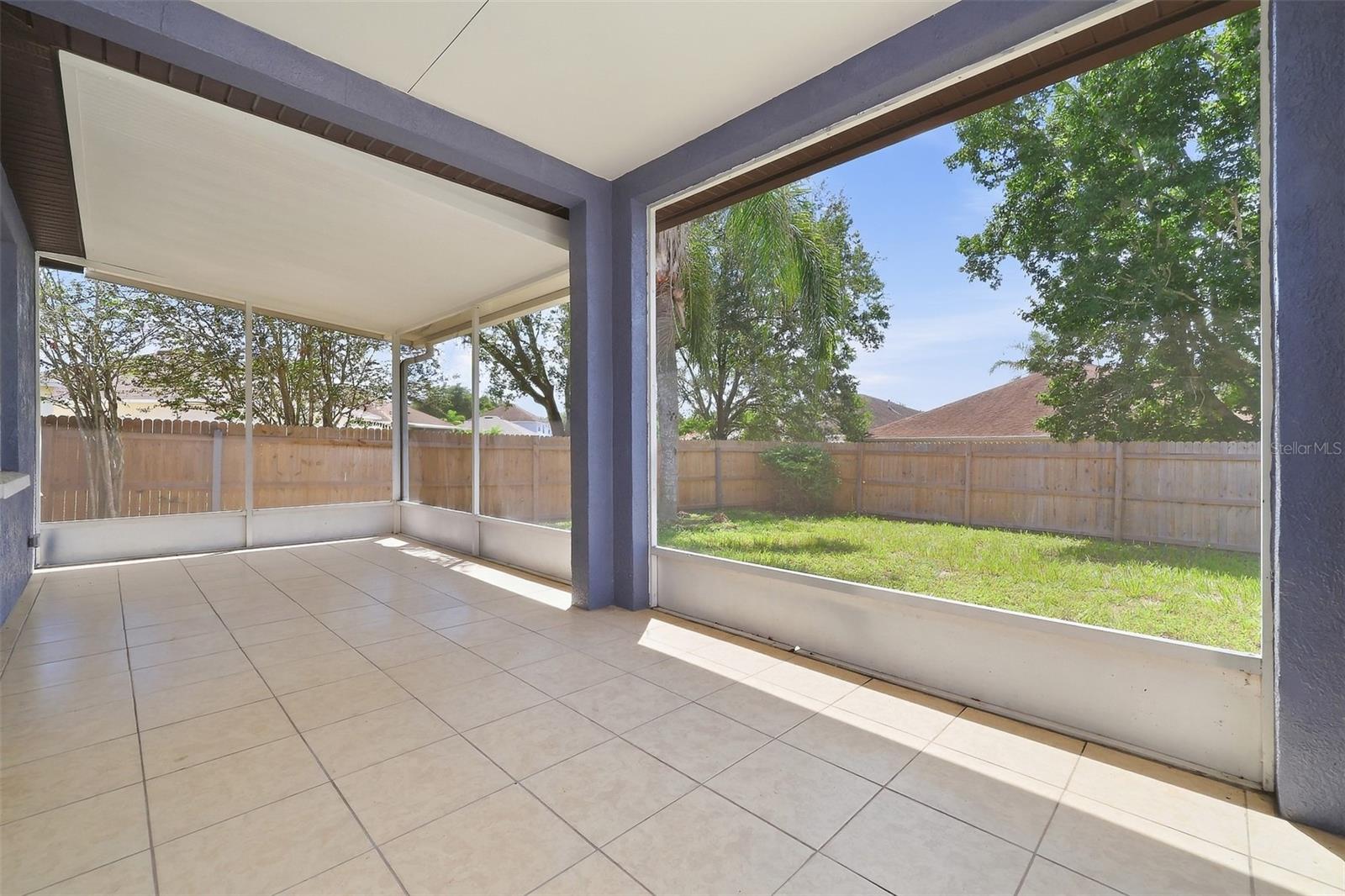 906 GRAND CANYON DR — photo 12