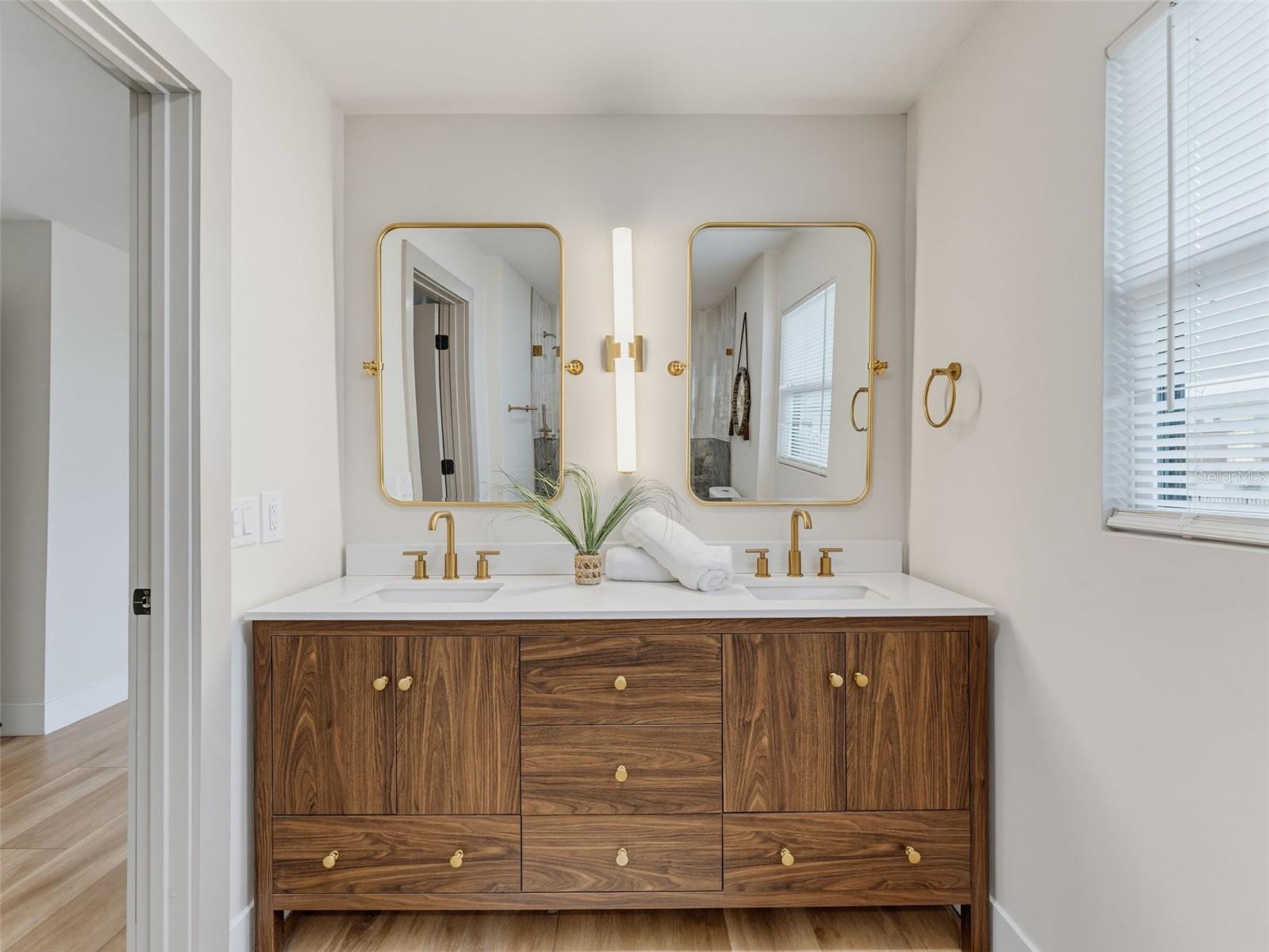 8136 BRIGHTON DRIVE — photo 25
