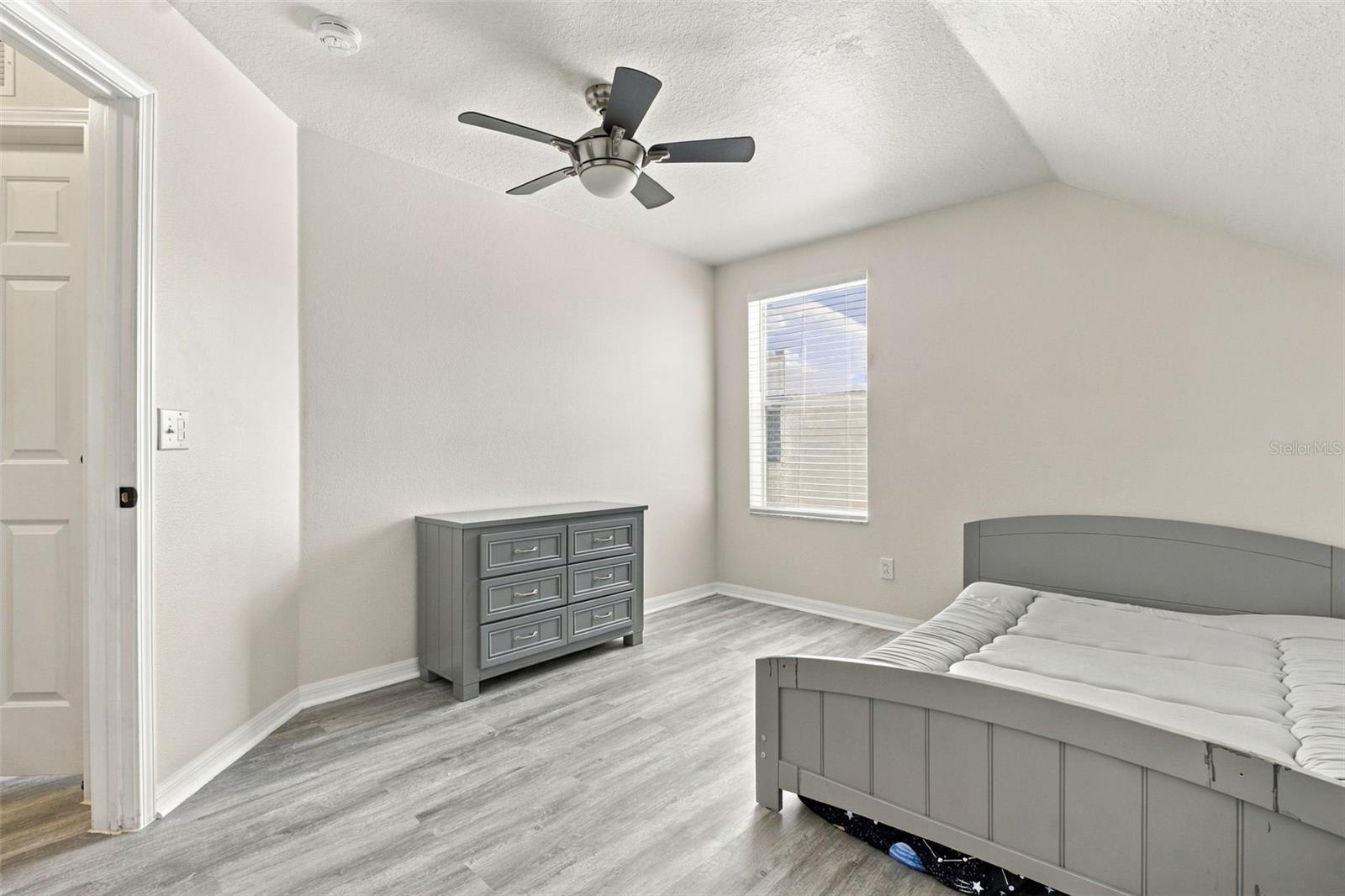 13028 TERRACE SPRINGS DR — photo 40