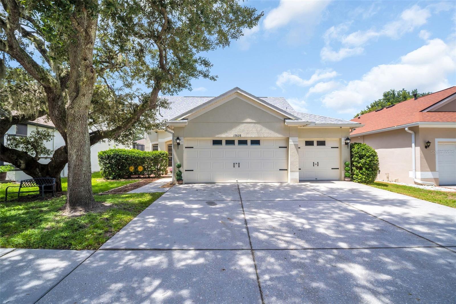 13028 TERRACE SPRINGS DR — photo 2