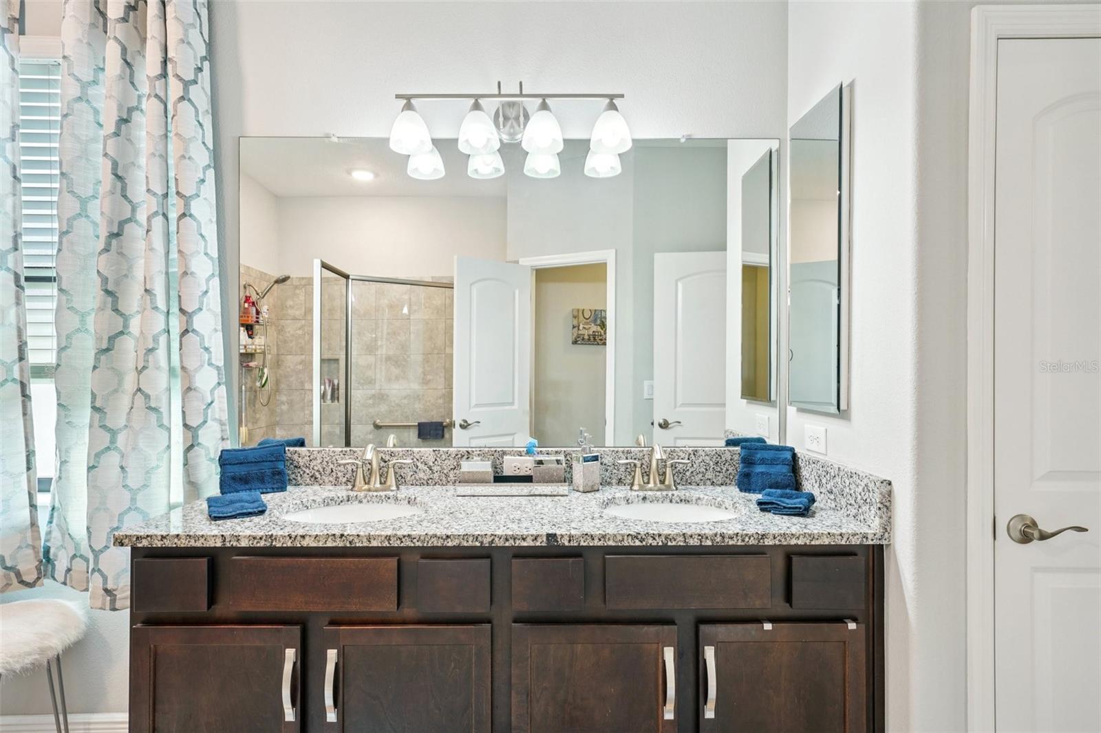 12627 VANDER WAY — photo 46